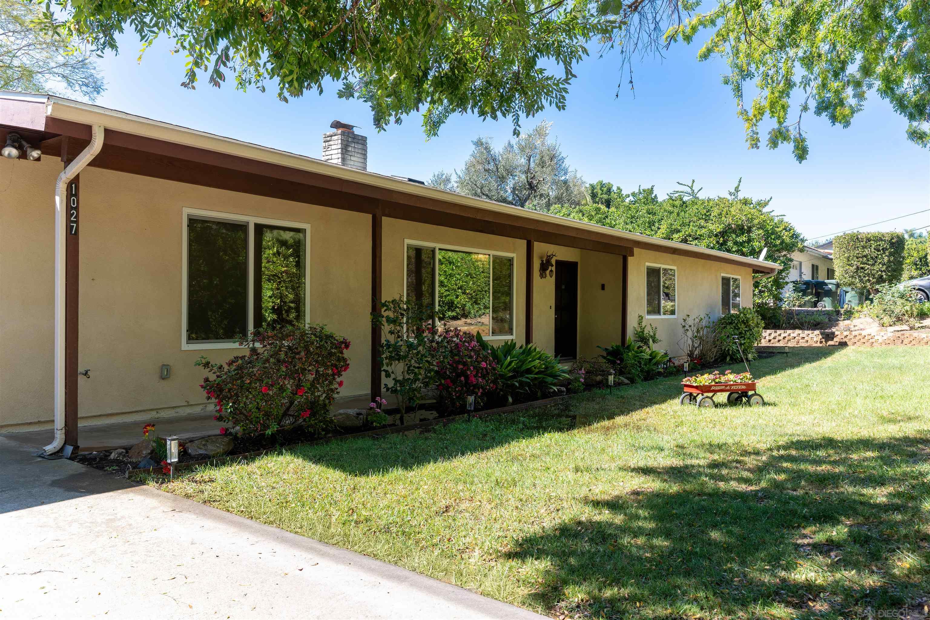 Detail Gallery Image 37 of 37 For 1027  Pepper Tree Lane, Fallbrook,  CA 92028 - 3 Beds | 2 Baths