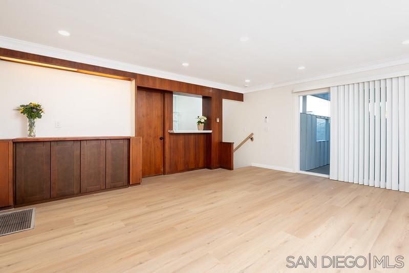 Detail Gallery Image 16 of 29 For 811  Anacapa Court, San Diego,  CA 92109 - 3 Beds | 2 Baths