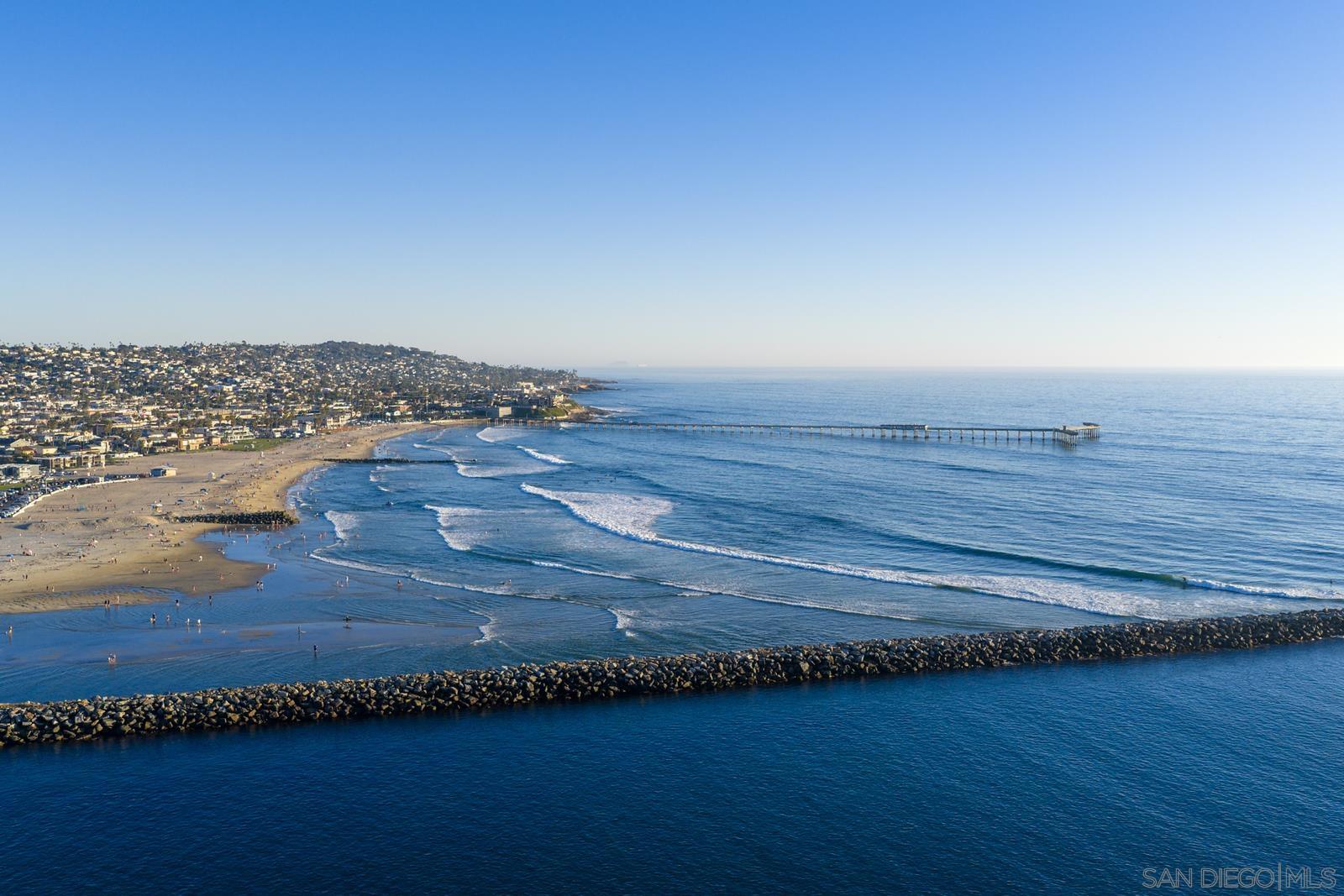 Detail Gallery Image 26 of 29 For 811  Anacapa Court, San Diego,  CA 92109 - 3 Beds | 2 Baths