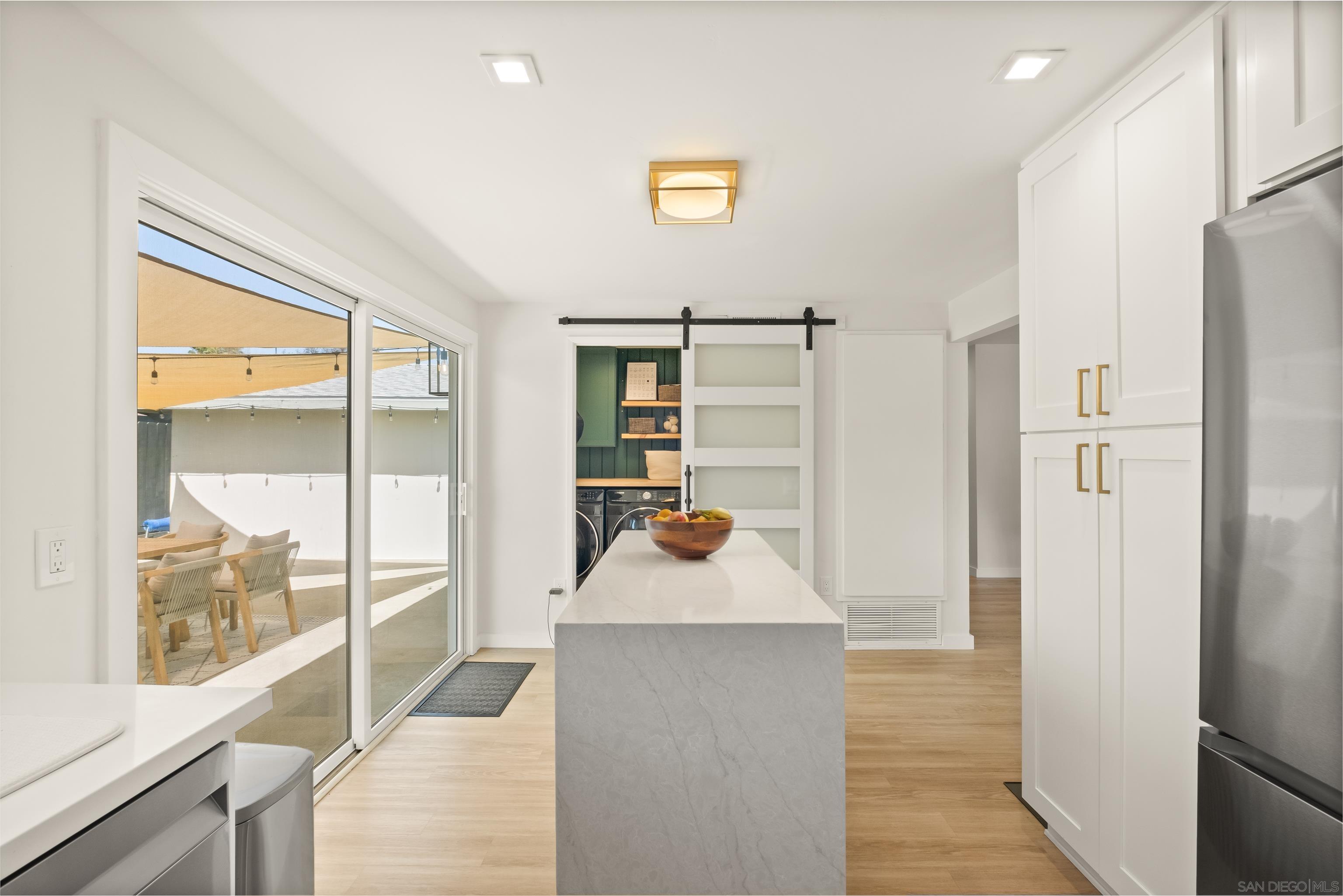 Detail Gallery Image 17 of 53 For 9081  Inverness, Santee,  CA 92071 - 4 Beds | 2 Baths