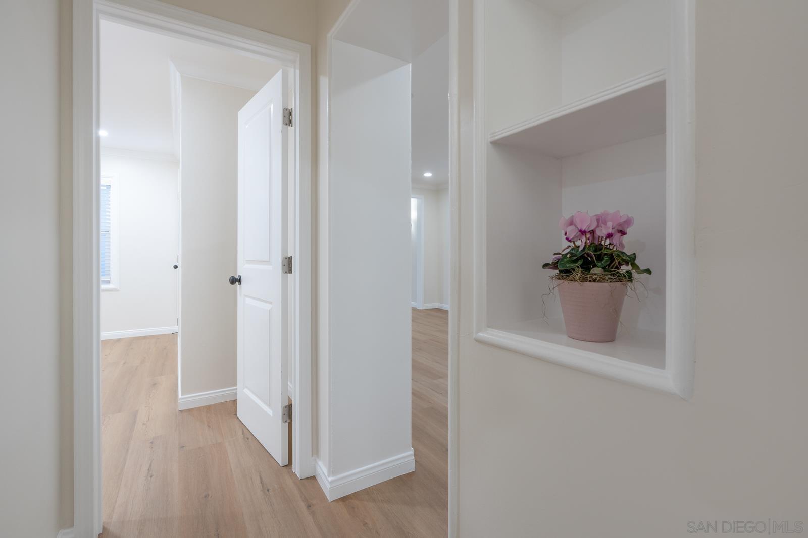 Detail Gallery Image 14 of 19 For 815  Anacapa Court, San Diego,  CA 92109 - 2 Beds | 1 Baths