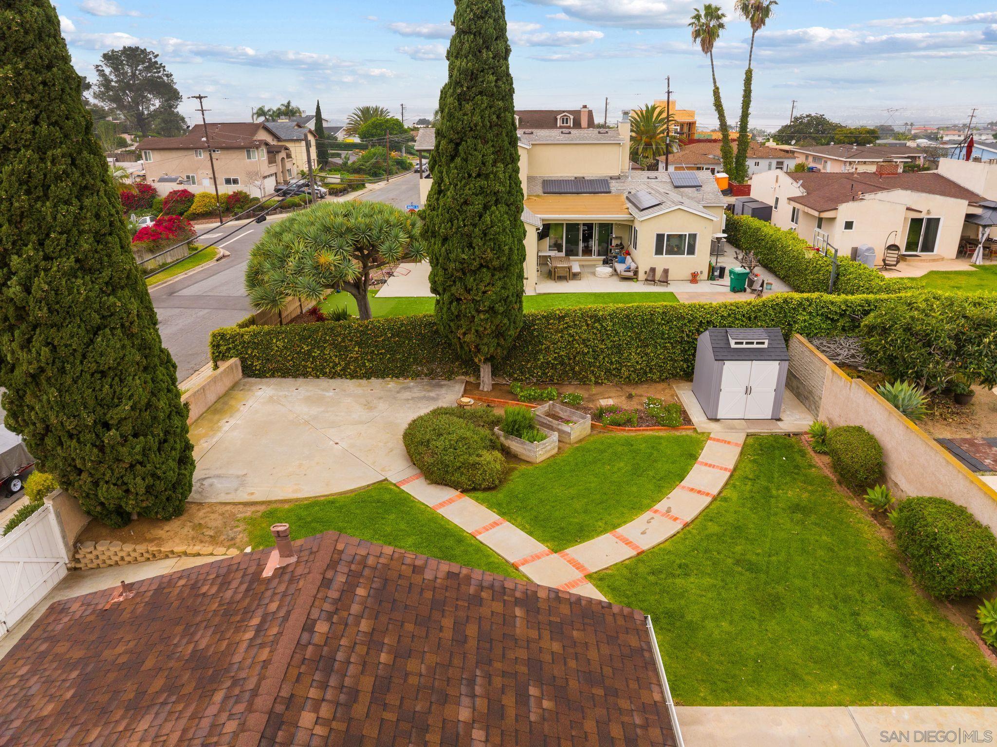 Detail Gallery Image 11 of 50 For 2604  Grandview Street, San Diego,  CA 92110 - 4 Beds | 2 Baths