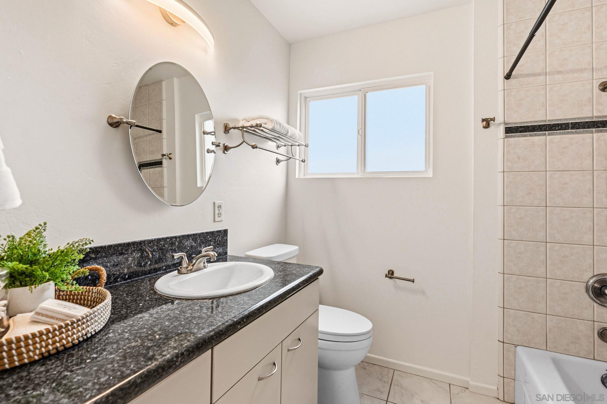 Detail Gallery Image 32 of 50 For 2604  Grandview Street, San Diego,  CA 92110 - 4 Beds | 2 Baths