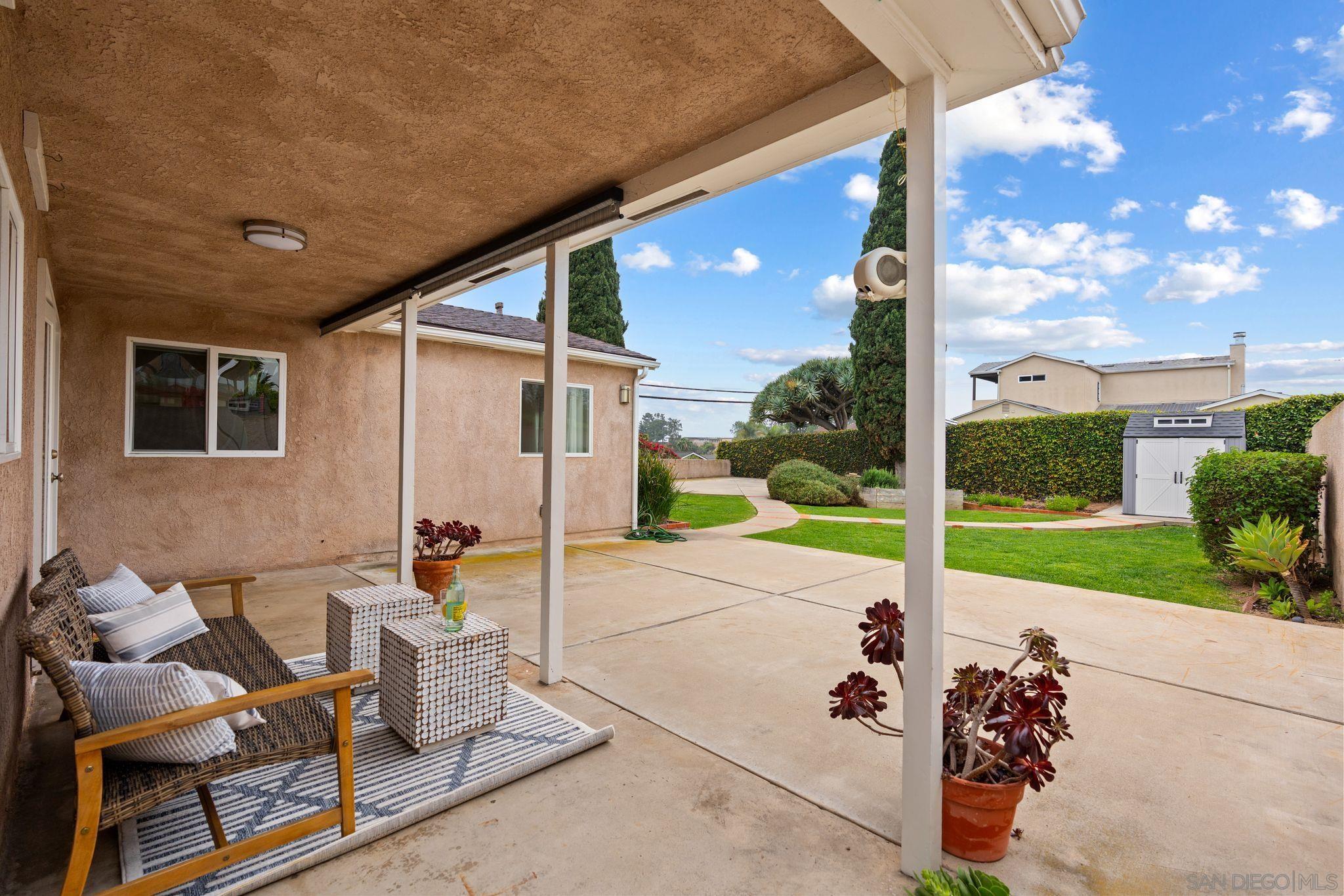 Detail Gallery Image 8 of 50 For 2604  Grandview Street, San Diego,  CA 92110 - 4 Beds | 2 Baths