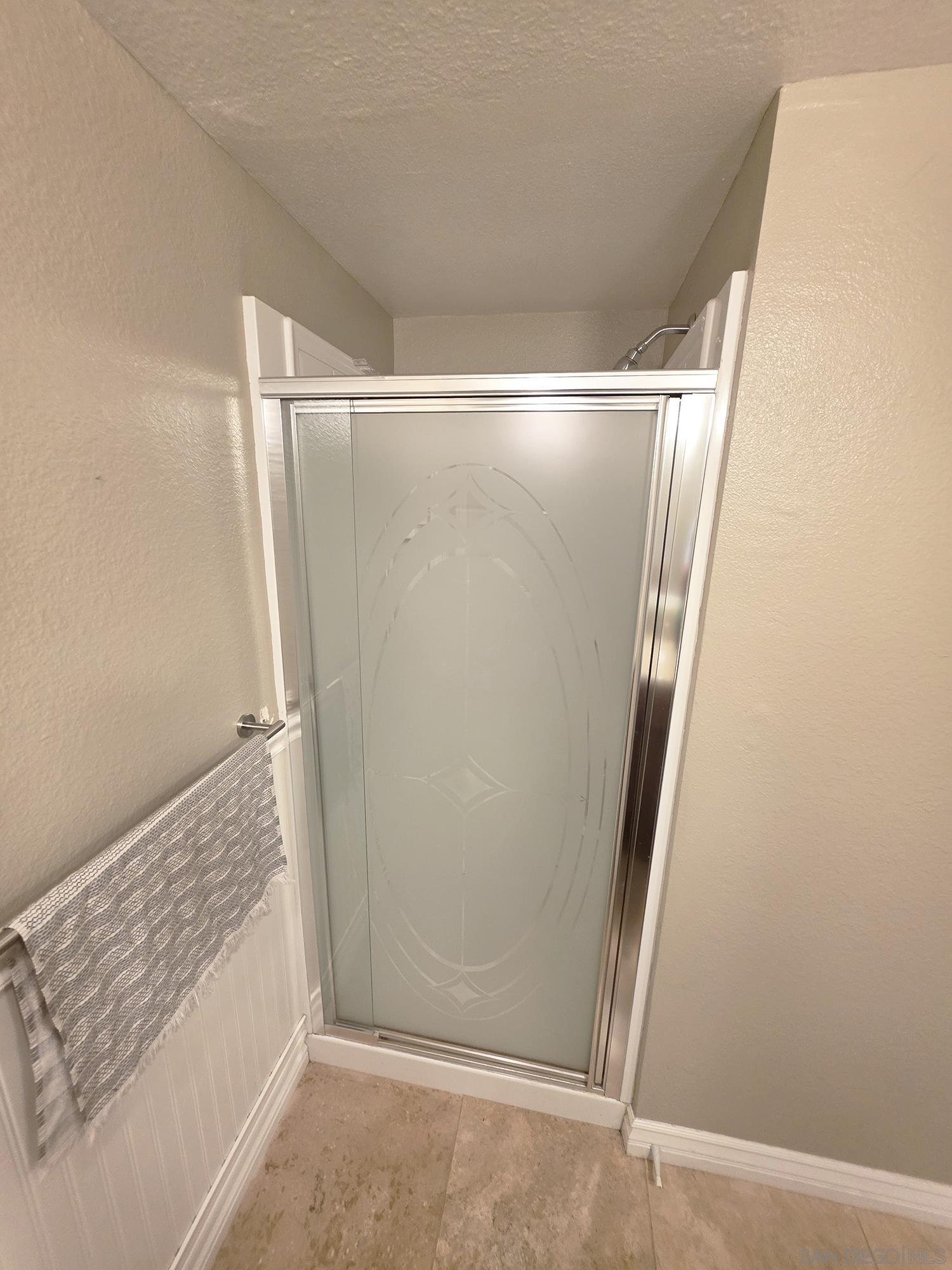 Detail Gallery Image 13 of 21 For 341  Rolling Hills, San Marcos,  CA 92069 - 3 Beds | 2/1 Baths