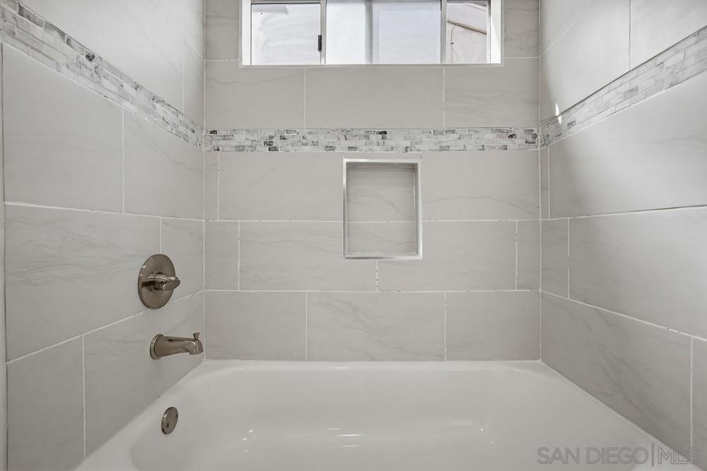 Detail Gallery Image 14 of 17 For 351  Gardenia Cir, Hemet,  CA 92543 - 2 Beds | 2 Baths