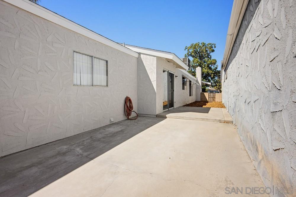Detail Gallery Image 15 of 17 For 351  Gardenia Cir, Hemet,  CA 92543 - 2 Beds | 2 Baths