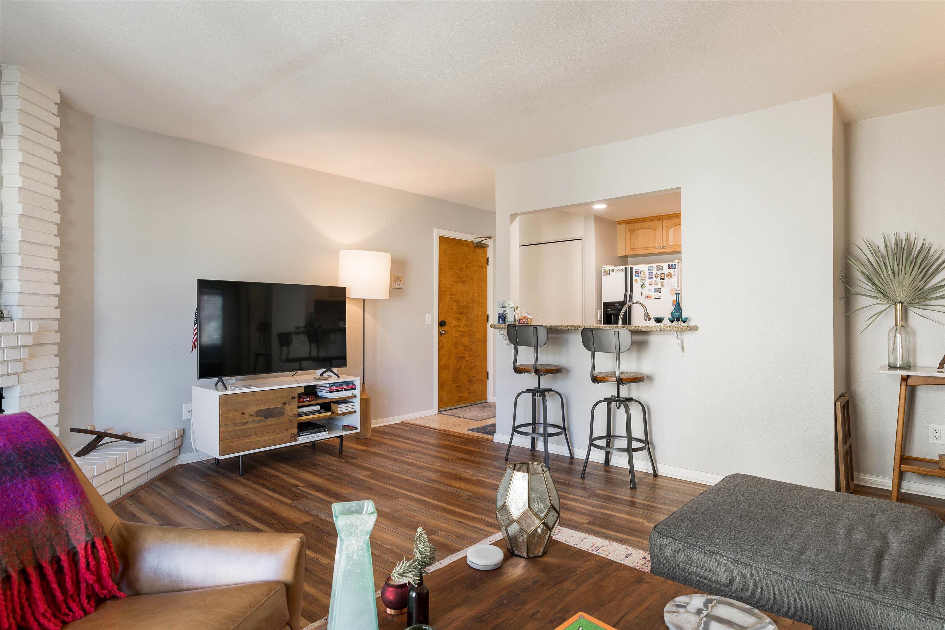 Detail Gallery Image 5 of 20 For 2940  Broadway  #38,  San Diego,  CA 92102 - 2 Beds | 1 Baths