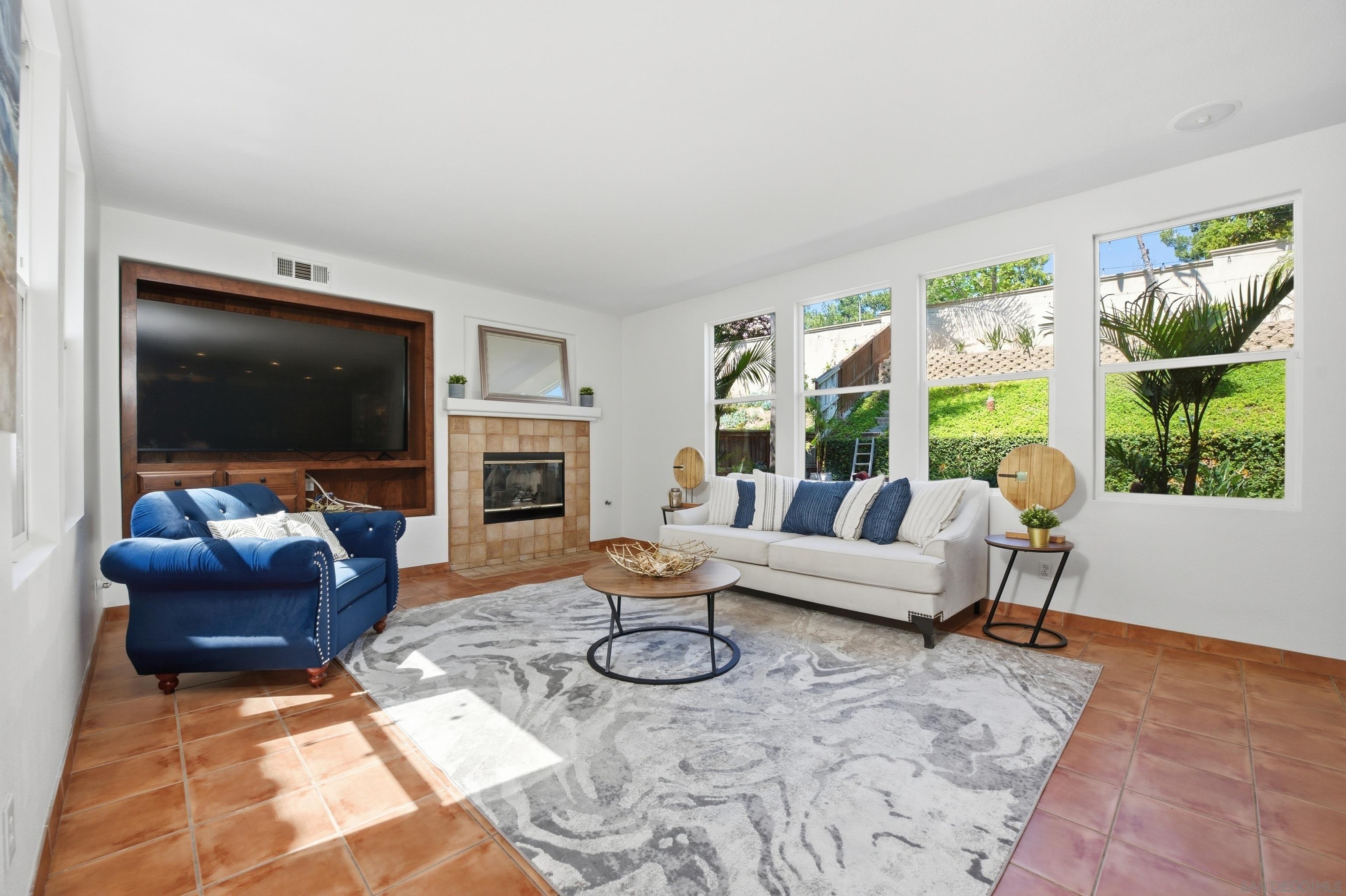 Detail Gallery Image 11 of 35 For 7264  Arroyo Grande Rd, San Diego,  CA 92129 - 4 Beds | 2/1 Baths