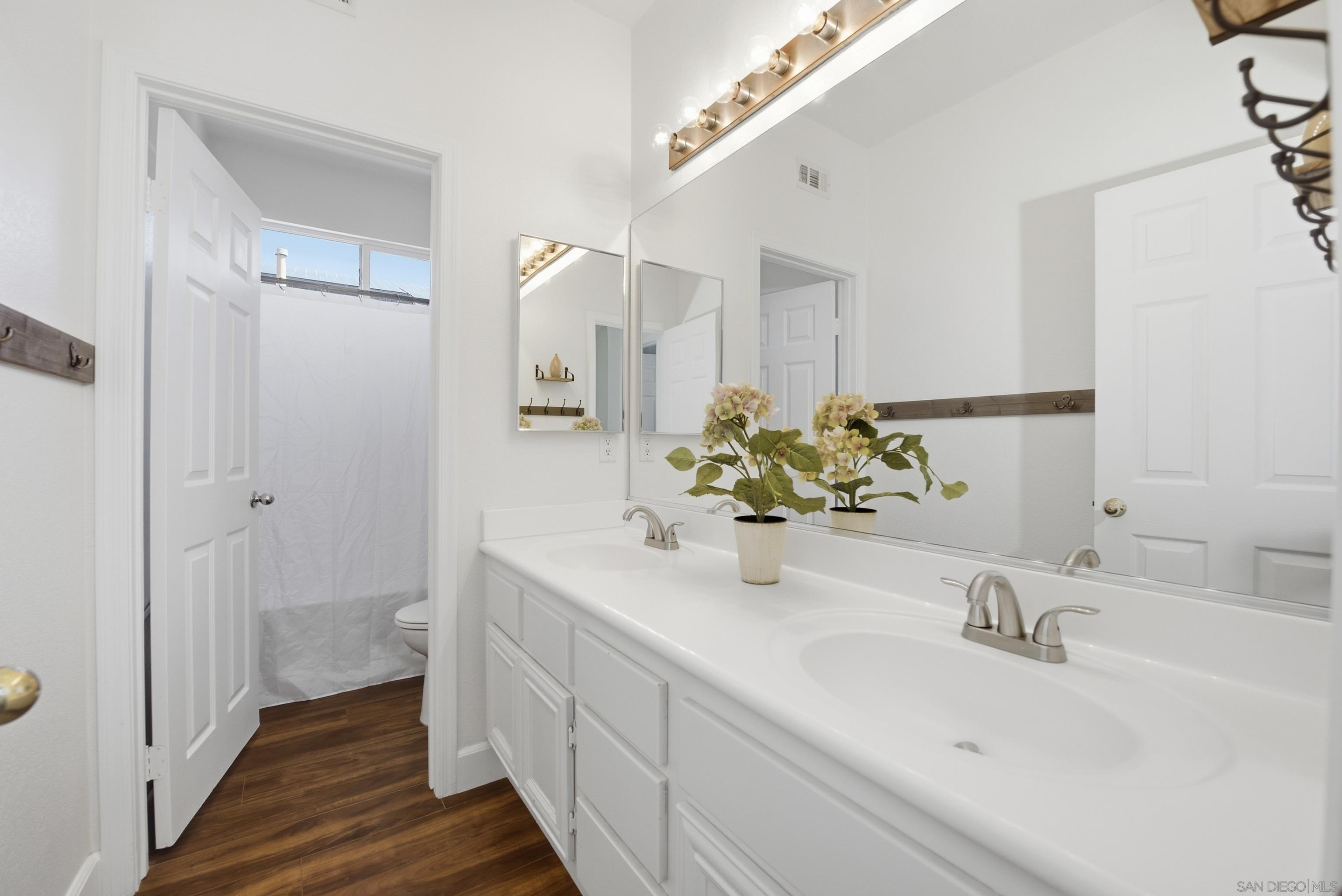 Detail Gallery Image 25 of 35 For 7264  Arroyo Grande Rd, San Diego,  CA 92129 - 4 Beds | 2/1 Baths