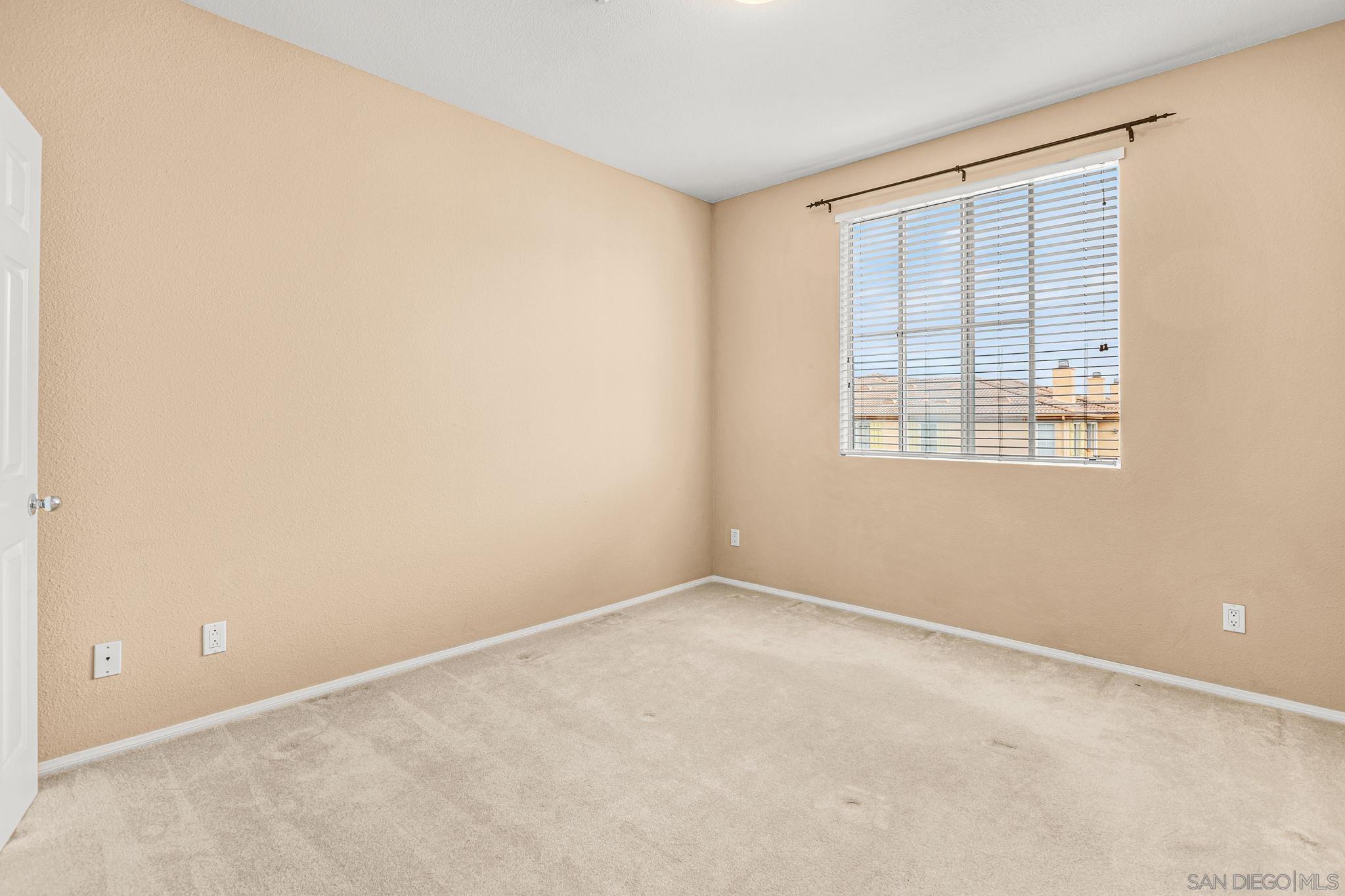 Detail Gallery Image 13 of 22 For 3835  Elijah Ct  #533,  San Diego,  CA 92130 - 1 Beds | 1 Baths
