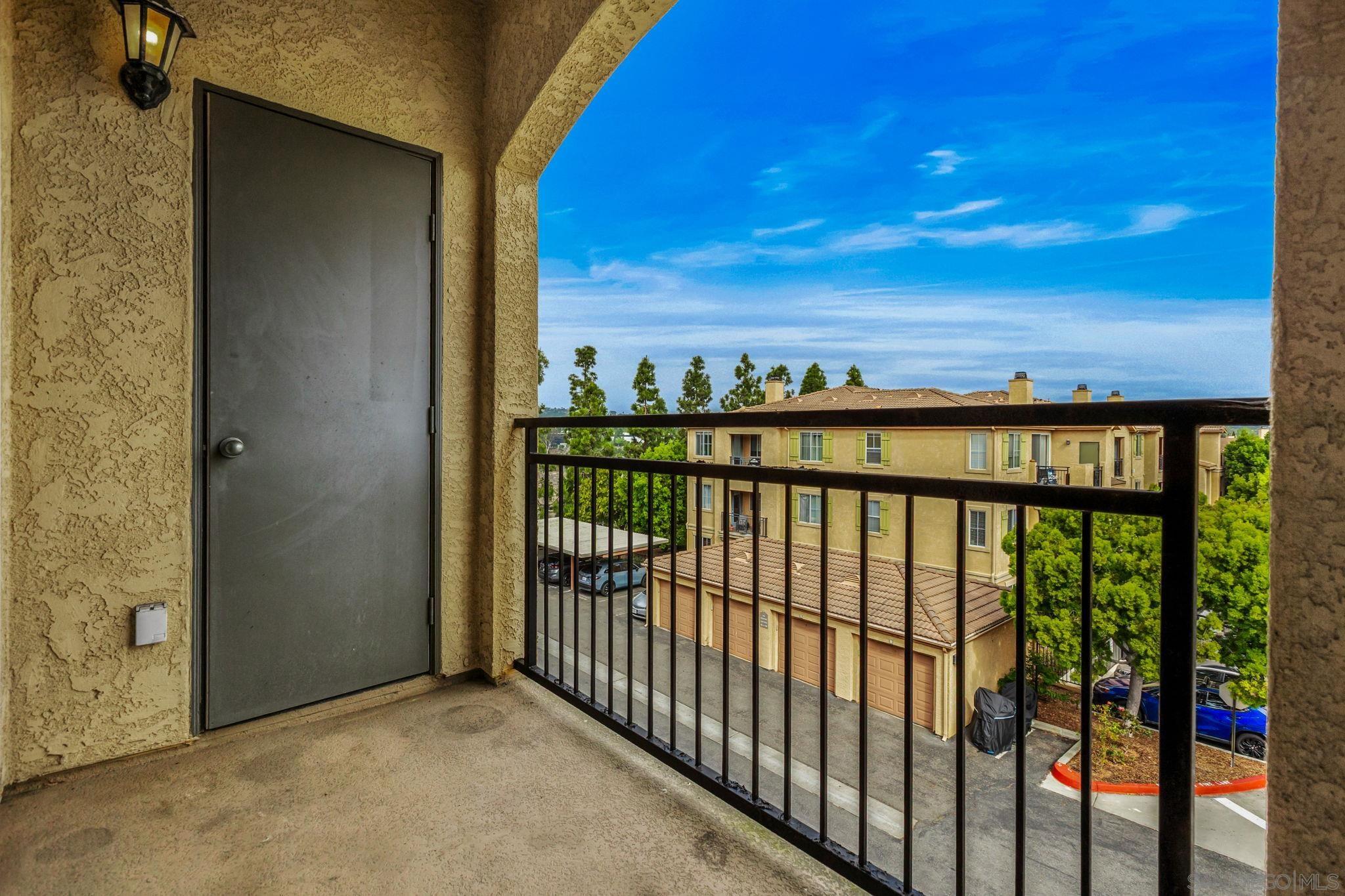 Detail Gallery Image 16 of 22 For 3835  Elijah Ct  #533,  San Diego,  CA 92130 - 1 Beds | 1 Baths