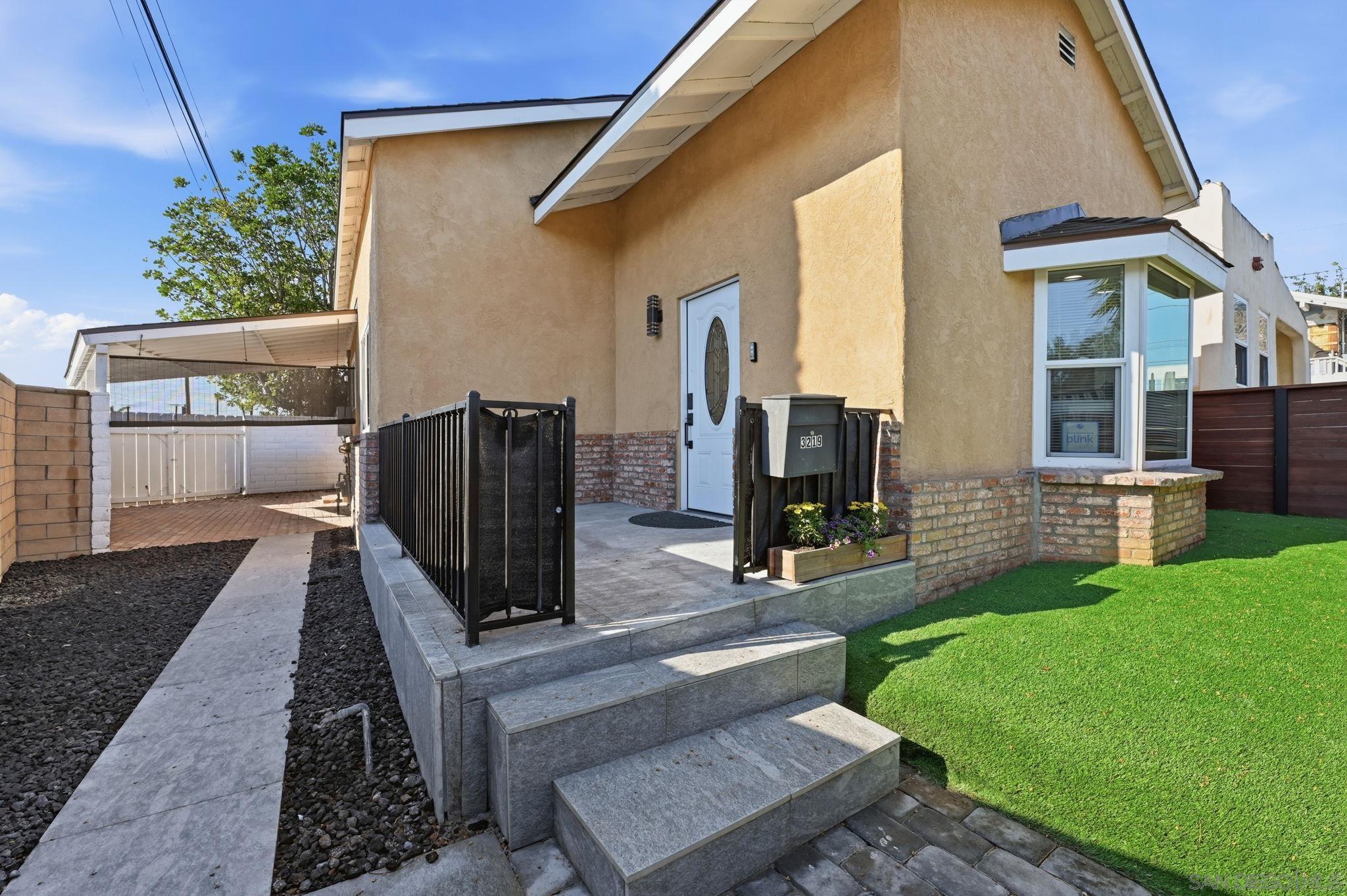 Front Image Thumbnail for SD260007071