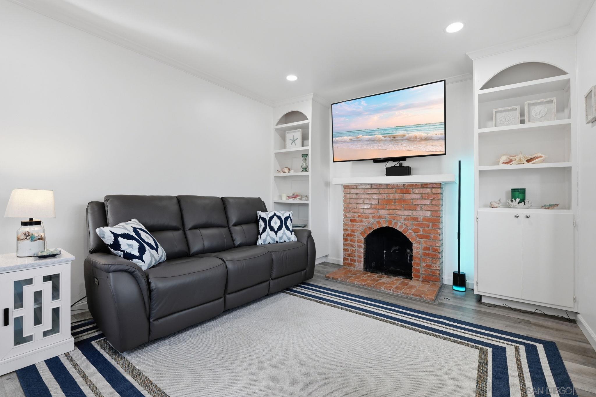 Detail Gallery Image 9 of 36 For 3219  Polk Ave, San Diego,  CA 92104 - 2 Beds | 1 Baths