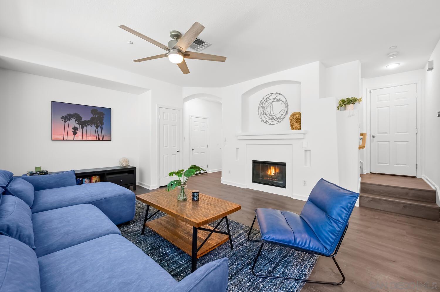 Front Image Thumbnail for SD260007072