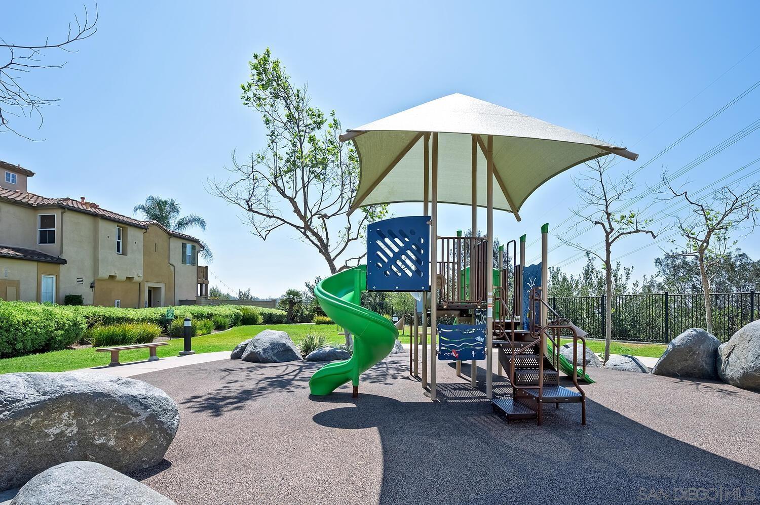 Detail Gallery Image 41 of 48 For 339  Caminito Barcelona, Chula Vista,  CA 91914 - 3 Beds | 2/1 Baths