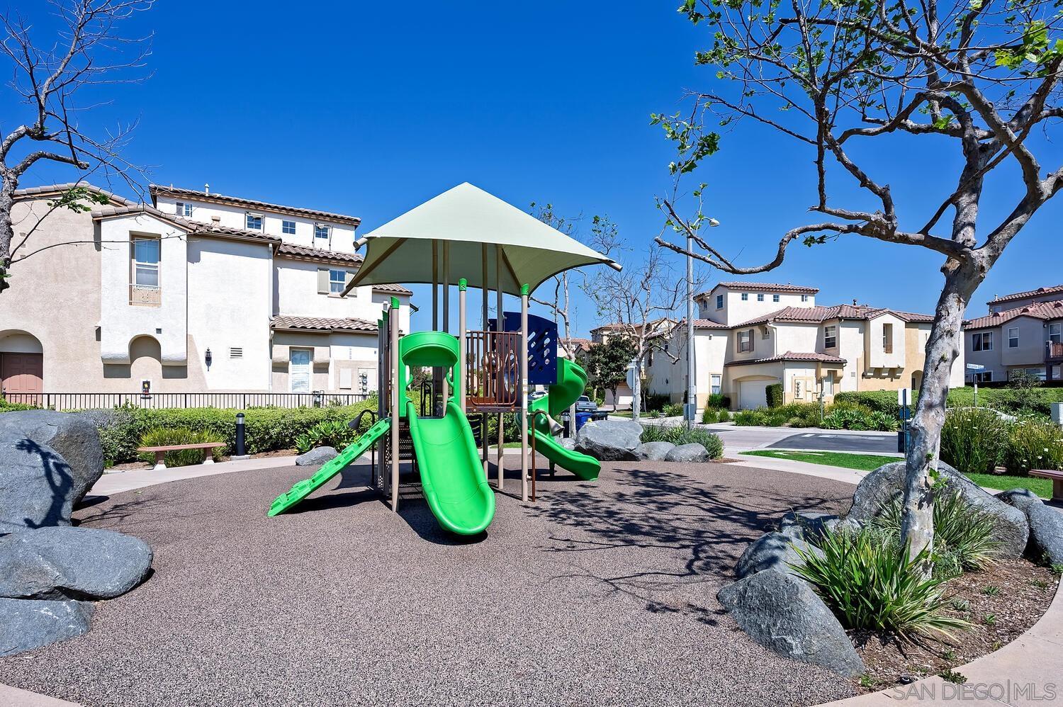 Detail Gallery Image 43 of 48 For 339  Caminito Barcelona, Chula Vista,  CA 91914 - 3 Beds | 2/1 Baths