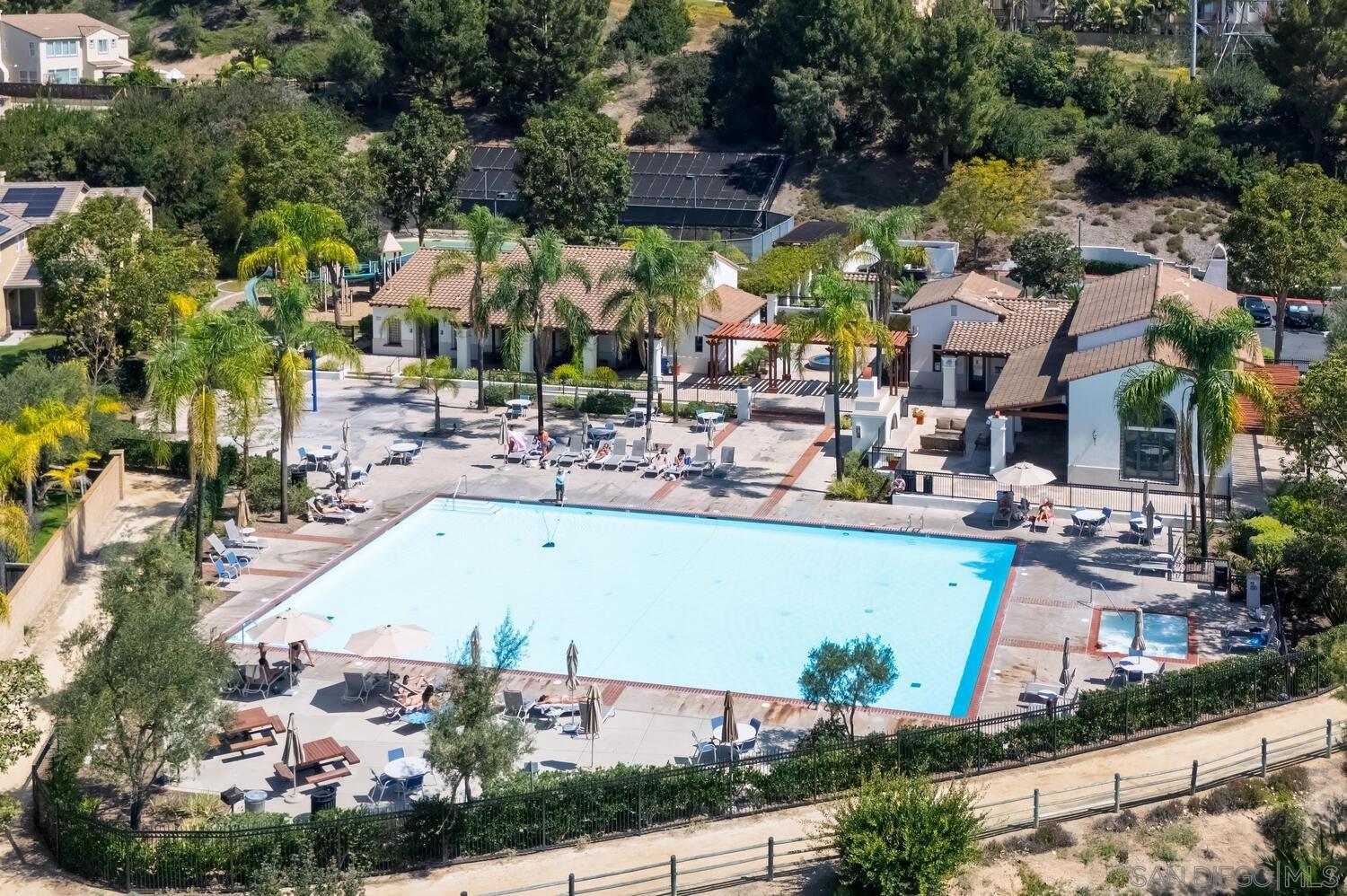 Detail Gallery Image 45 of 48 For 339  Caminito Barcelona, Chula Vista,  CA 91914 - 3 Beds | 2/1 Baths