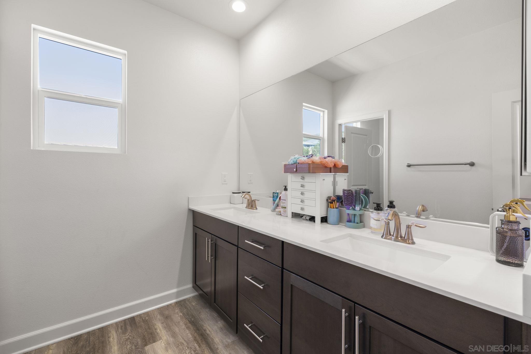 Detail Gallery Image 28 of 63 For 3029  via De Todos Santos, Fallbrook,  CA 92028 - 4 Beds | 3 Baths