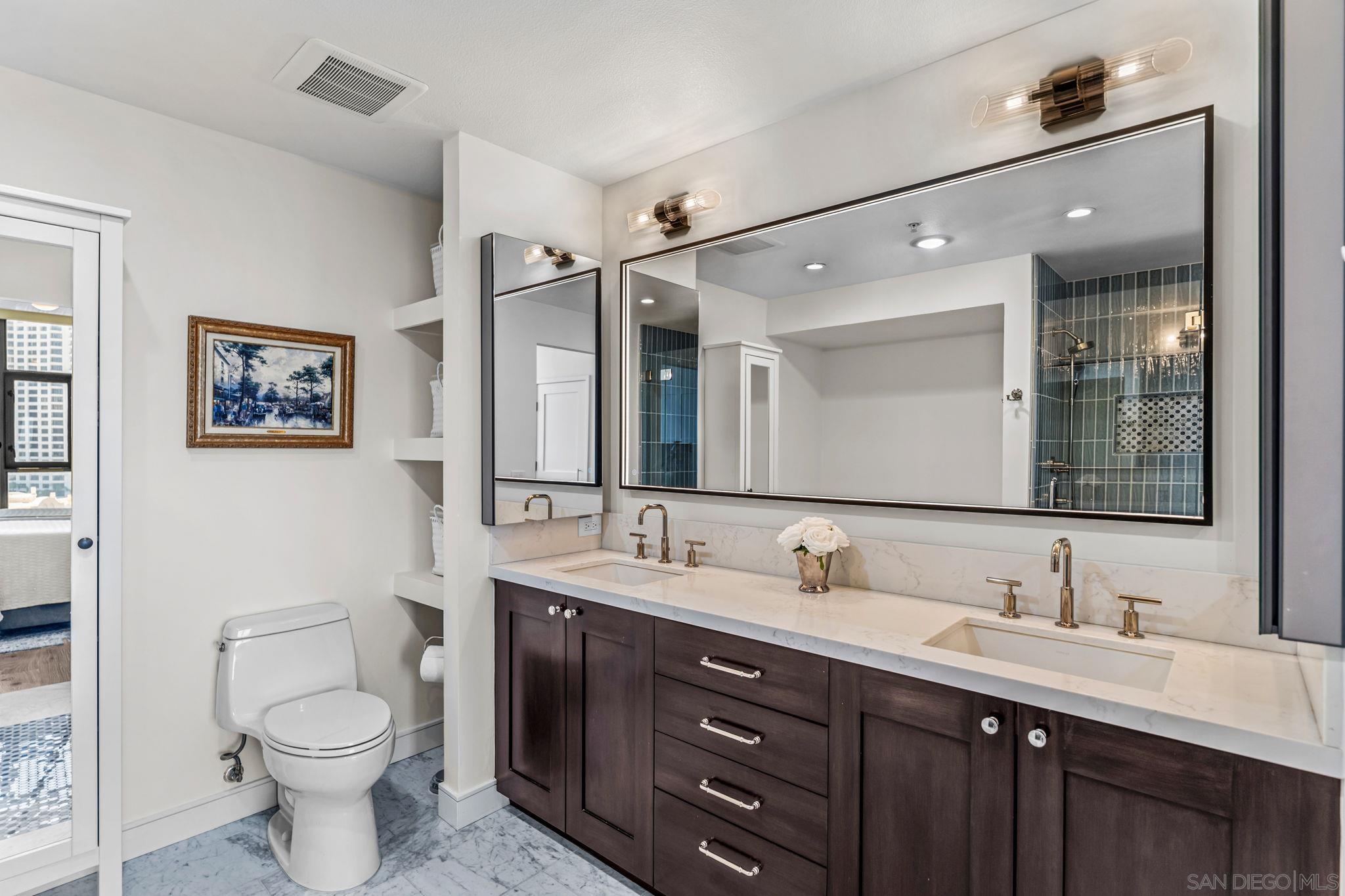 Detail Gallery Image 11 of 45 For 700 W E Street  #1001,  San Diego,  CA 92101 - 3 Beds | 2 Baths