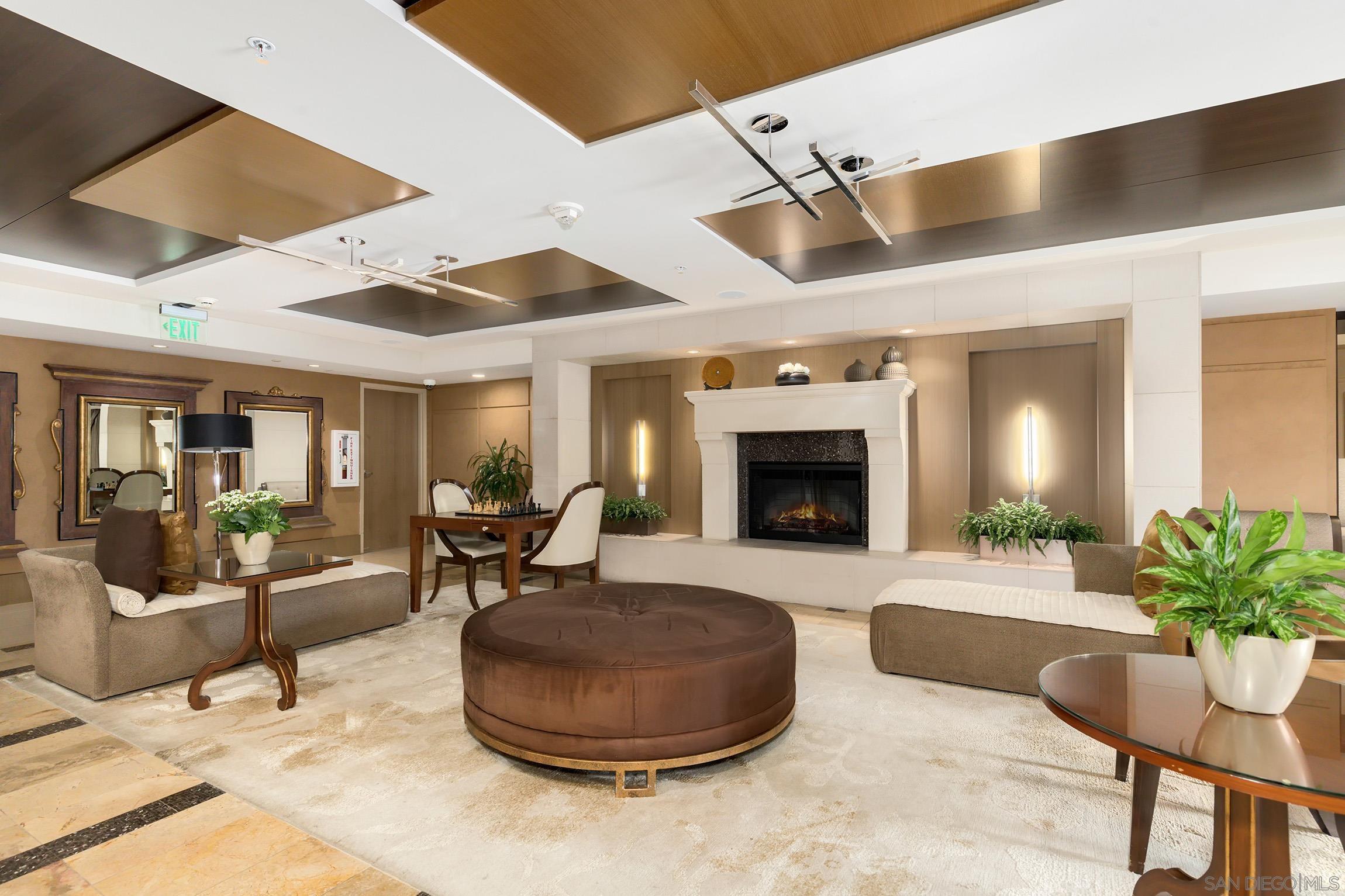 Detail Gallery Image 32 of 45 For 700 W E Street  #1001,  San Diego,  CA 92101 - 3 Beds | 2 Baths