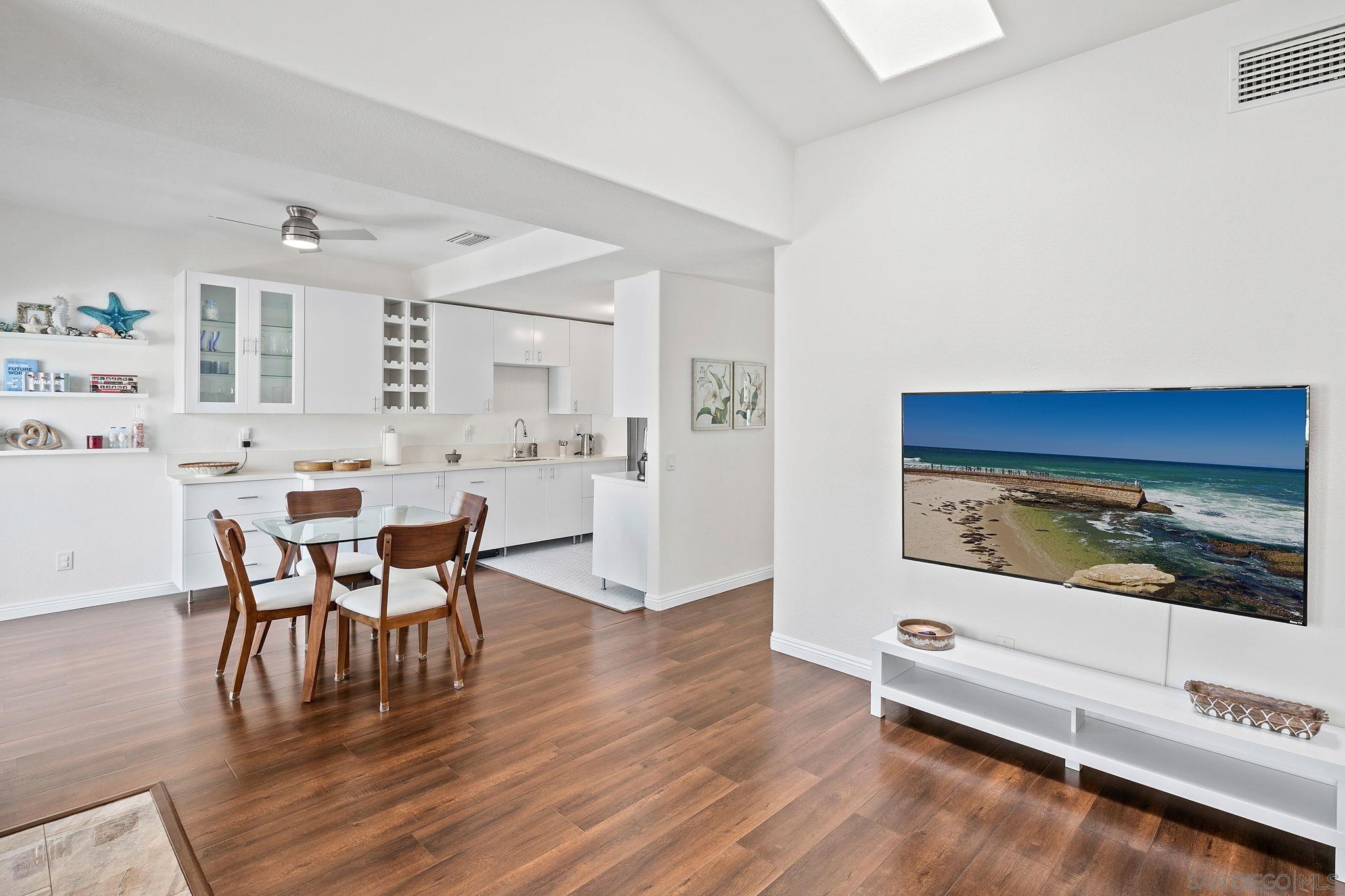 Detail Gallery Image 9 of 28 For 9985  Scripps Westview Way  #41,  San Diego,  CA 92131 - 2 Beds | 2 Baths