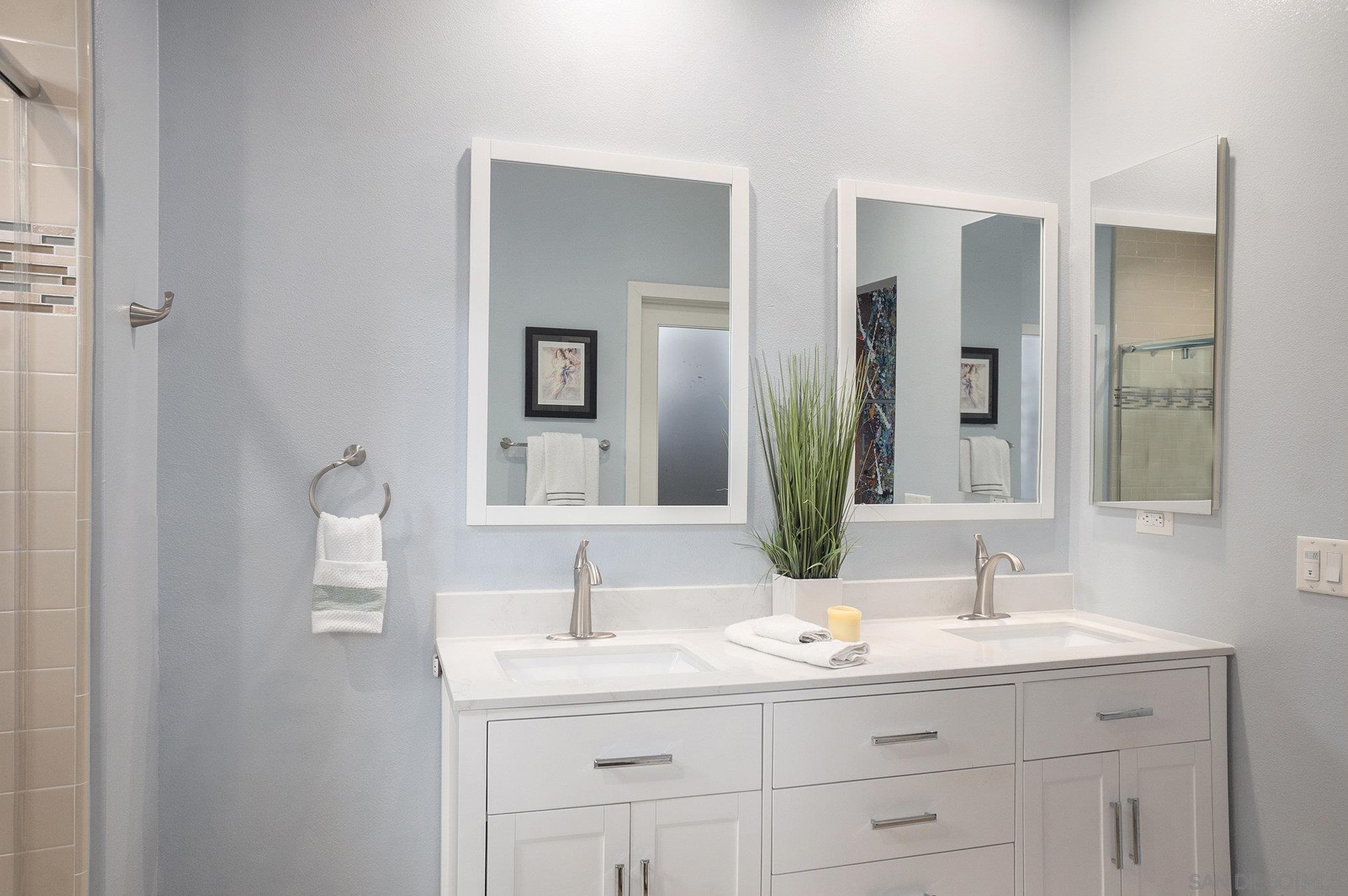 Detail Gallery Image 32 of 63 For 2440  via Alta, San Diego,  CA 92108 - 2 Beds | 2/1 Baths