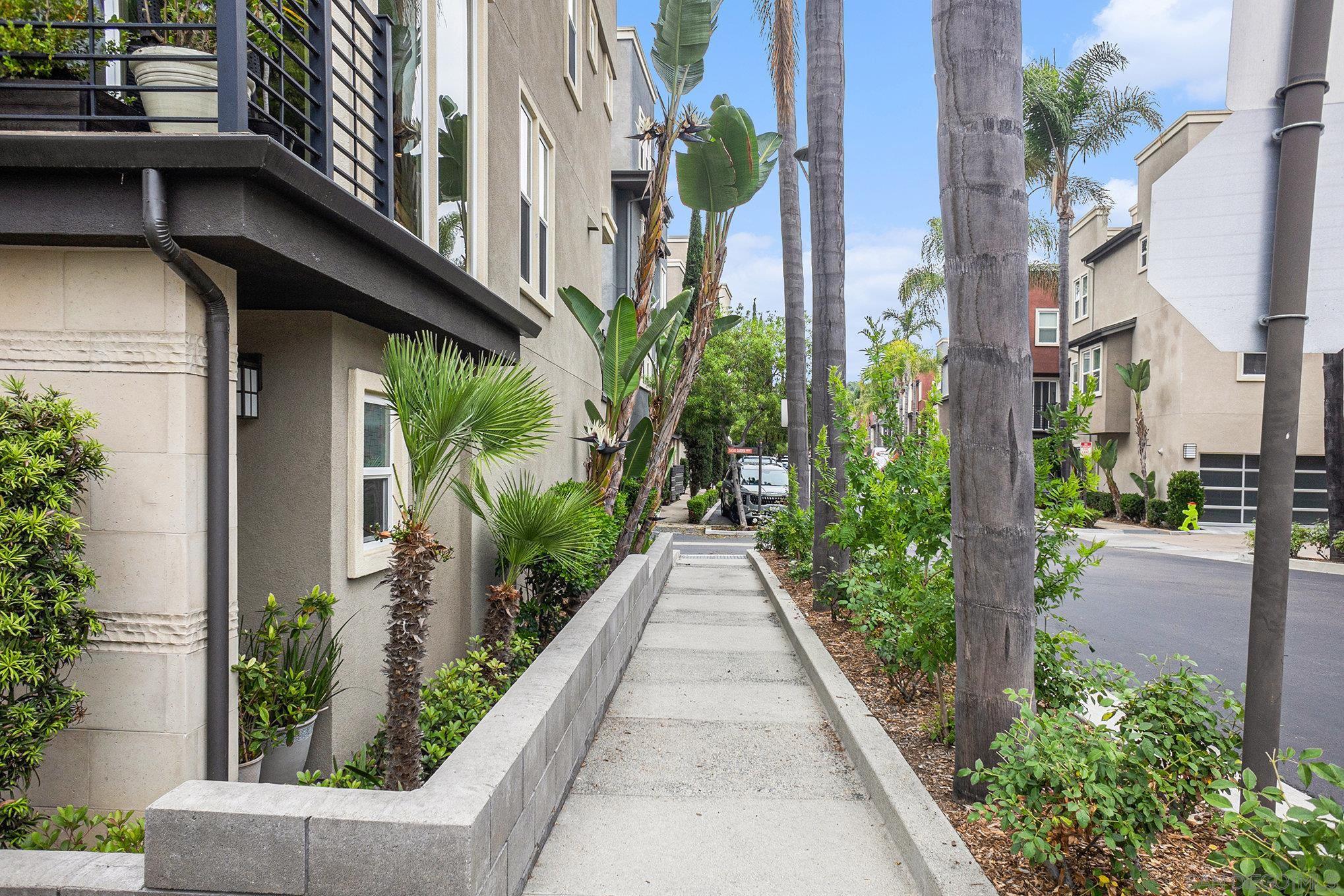 Detail Gallery Image 39 of 63 For 2440  via Alta, San Diego,  CA 92108 - 2 Beds | 2/1 Baths