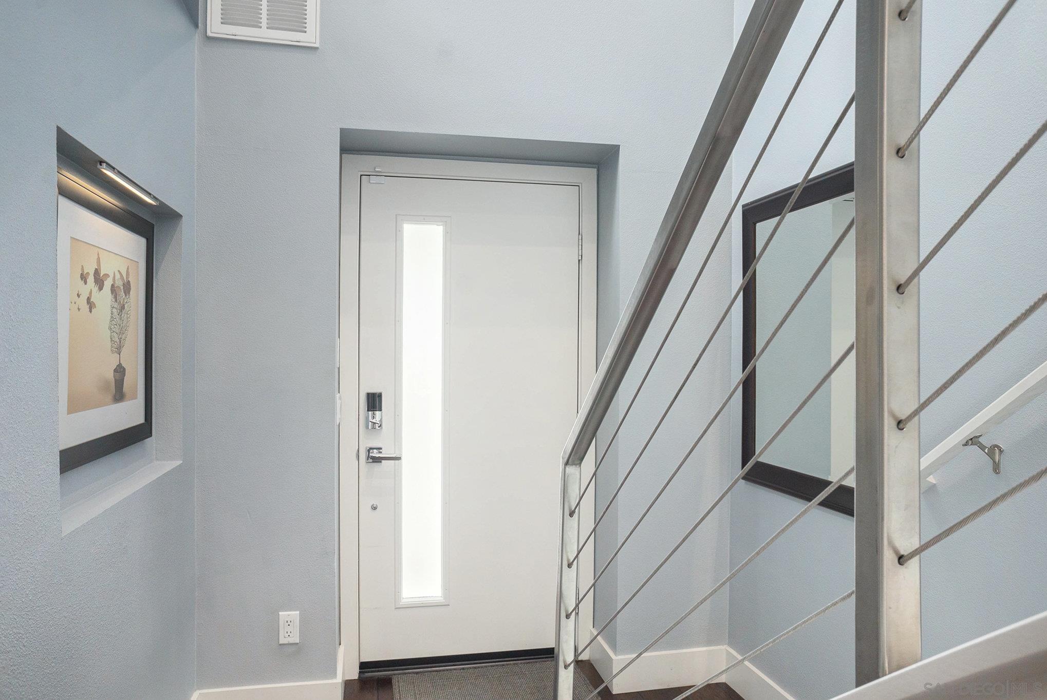 Detail Gallery Image 7 of 63 For 2440  via Alta, San Diego,  CA 92108 - 2 Beds | 2/1 Baths