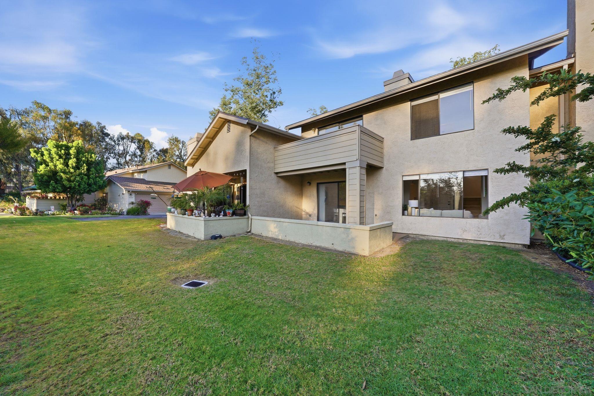 Detail Gallery Image 33 of 47 For 10450  Ridgewater Ln, San Diego,  CA 92131 - 2 Beds | 2/1 Baths