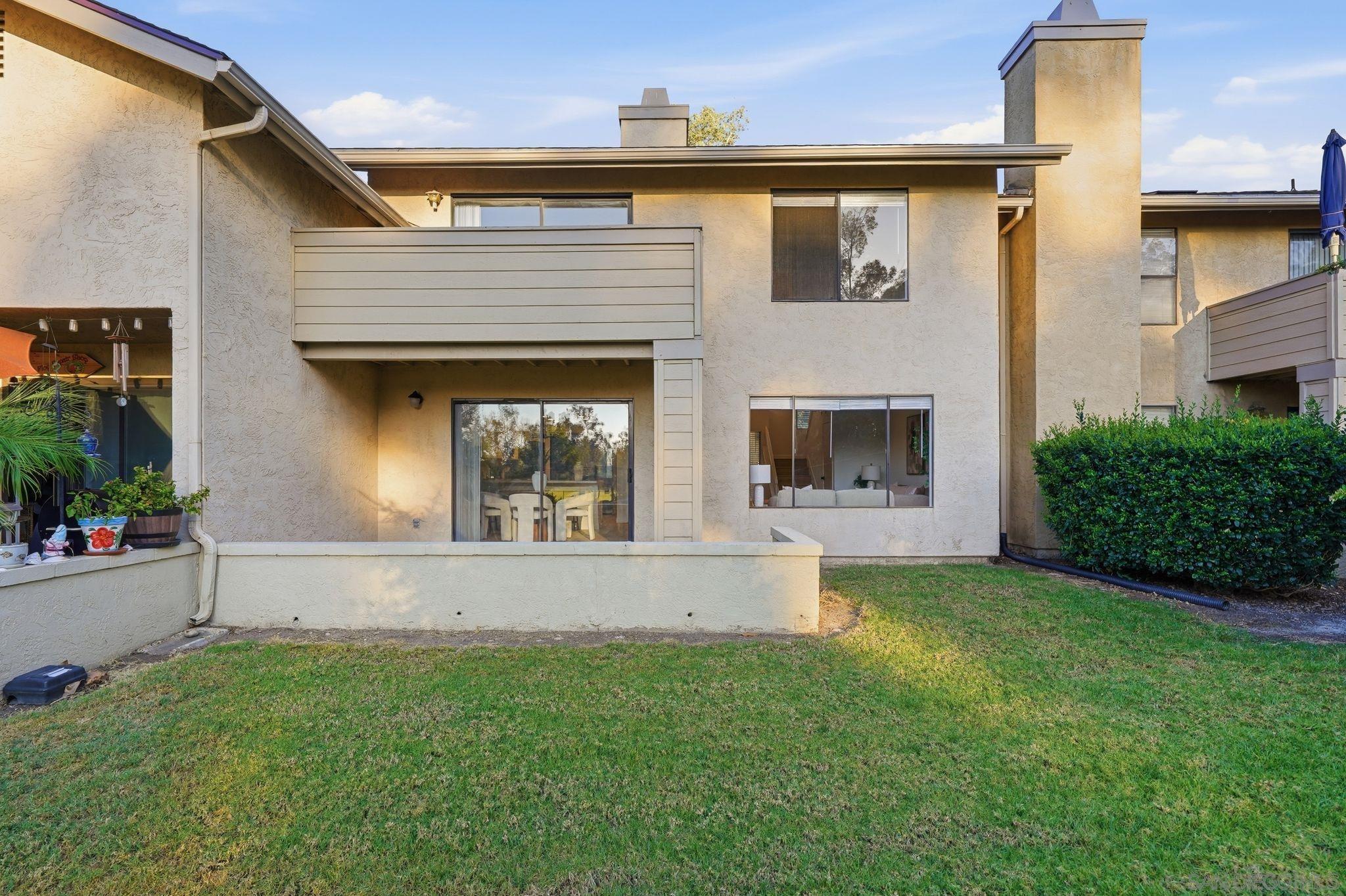 Detail Gallery Image 34 of 47 For 10450  Ridgewater Ln, San Diego,  CA 92131 - 2 Beds | 2/1 Baths