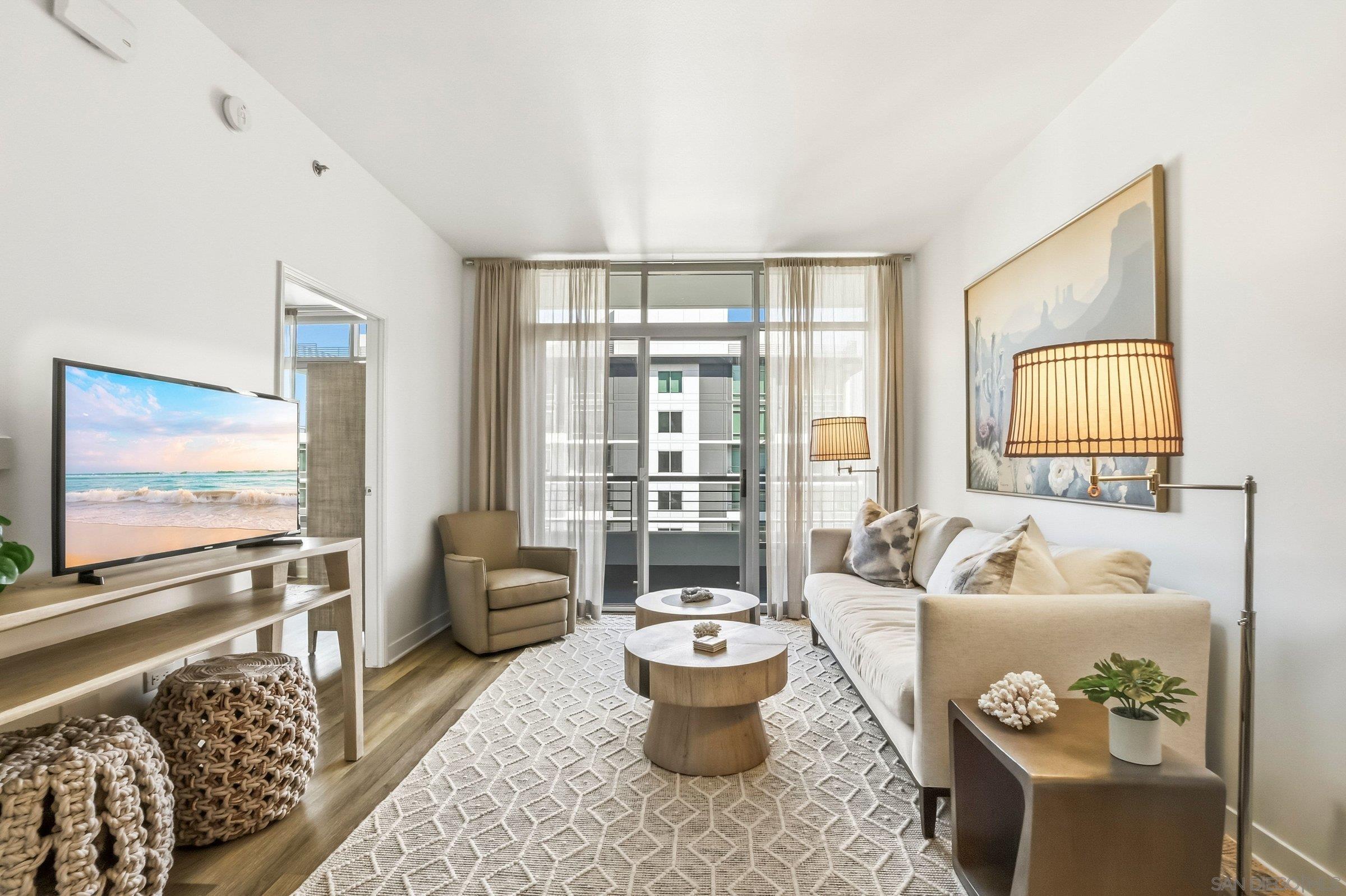 Detail Gallery Image 3 of 37 For 425 W Beech  #1607,  San Diego,  CA 92101 - 1 Beds | 1 Baths