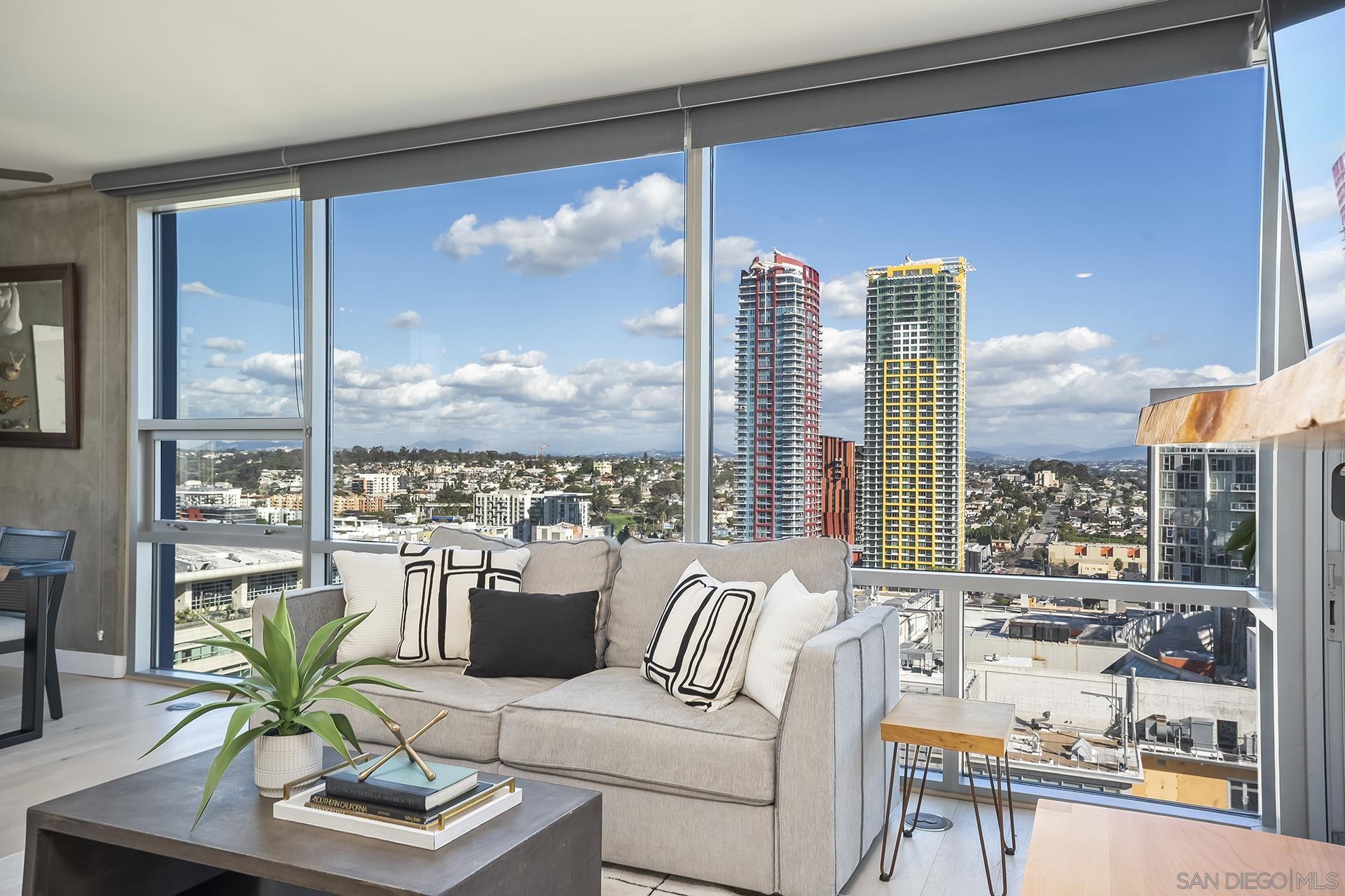 Detail Gallery Image 3 of 75 For 321  10th Ave  #2101,  San Diego,  CA 92101 - 2 Beds | 2 Baths