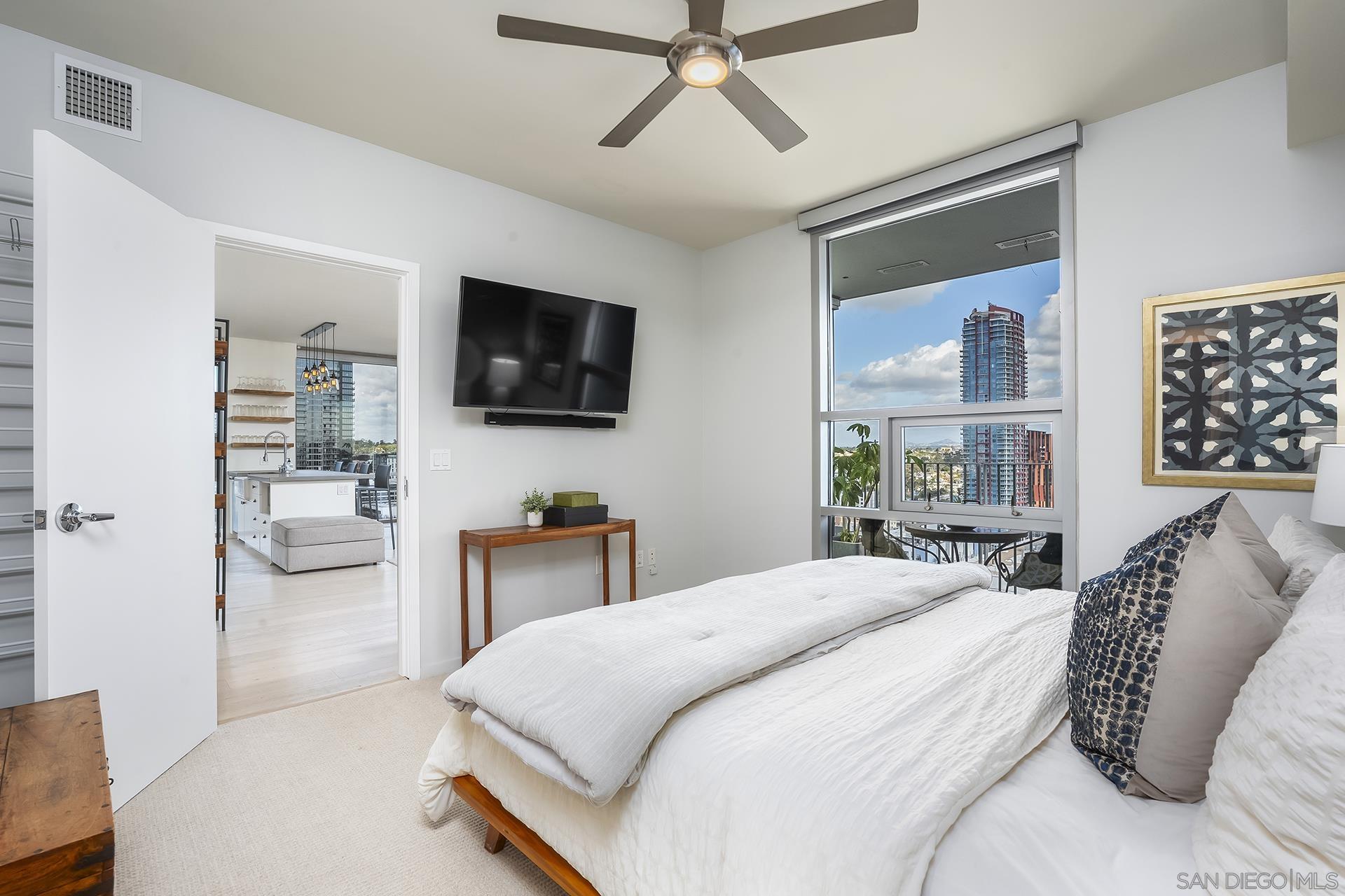 Detail Gallery Image 24 of 75 For 321  10th Ave  #2101,  San Diego,  CA 92101 - 2 Beds | 2 Baths