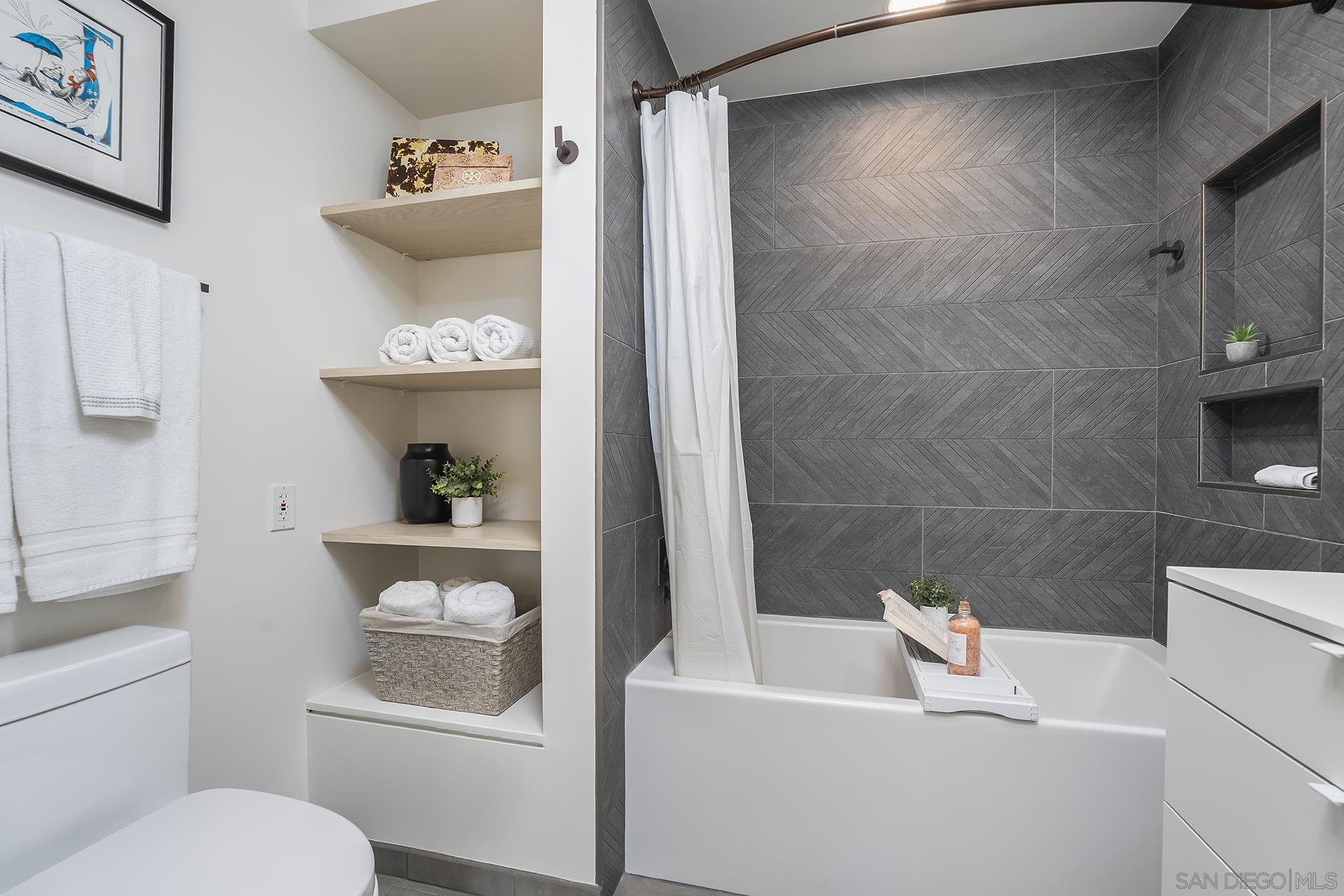 Detail Gallery Image 26 of 75 For 321  10th Ave  #2101,  San Diego,  CA 92101 - 2 Beds | 2 Baths