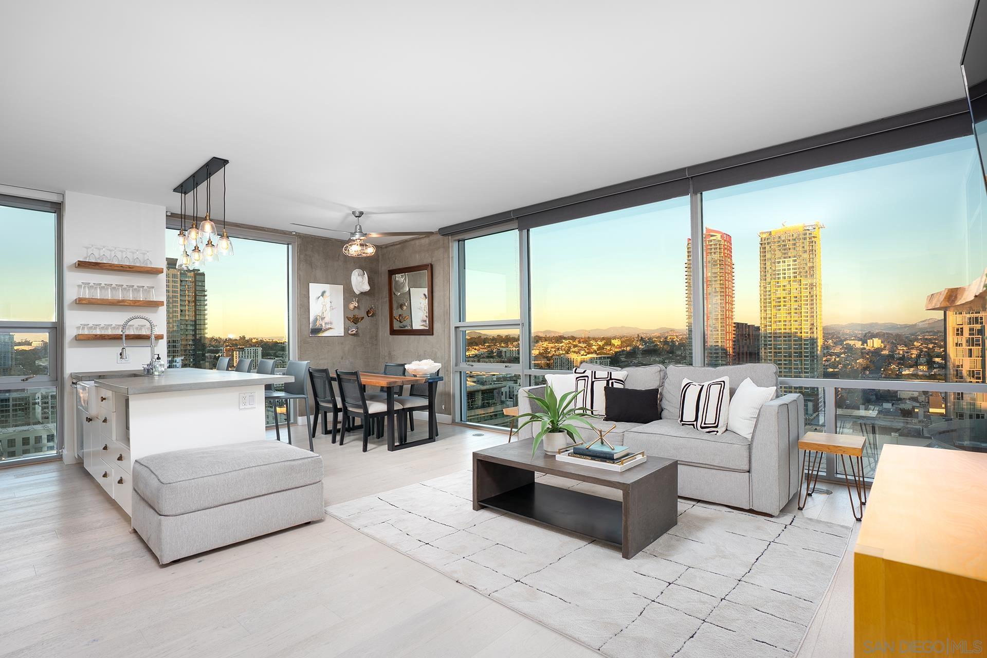 Detail Gallery Image 4 of 75 For 321  10th Ave  #2101,  San Diego,  CA 92101 - 2 Beds | 2 Baths