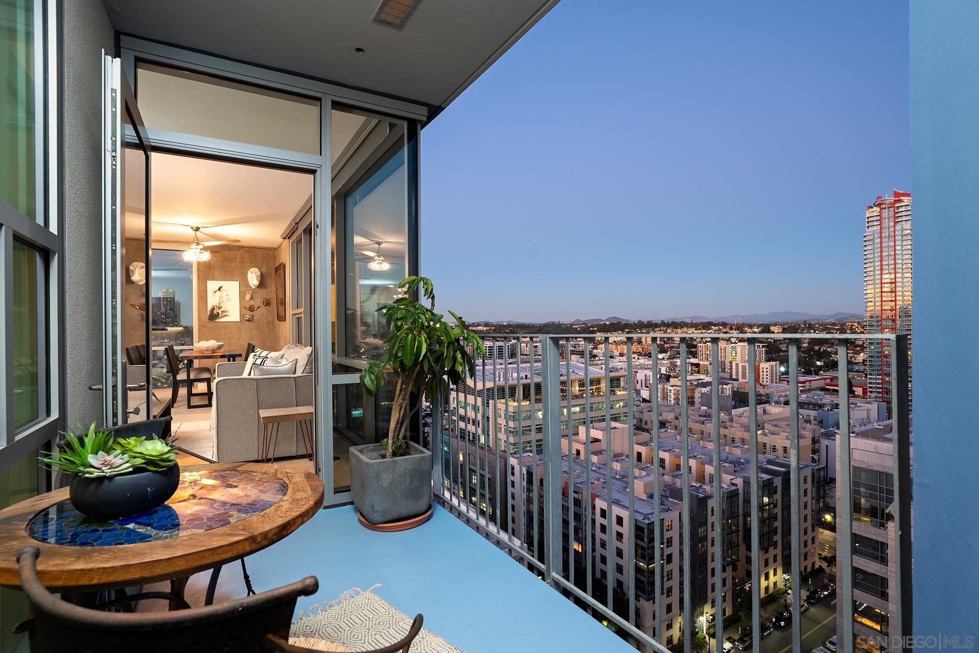 Detail Gallery Image 33 of 75 For 321  10th Ave  #2101,  San Diego,  CA 92101 - 2 Beds | 2 Baths