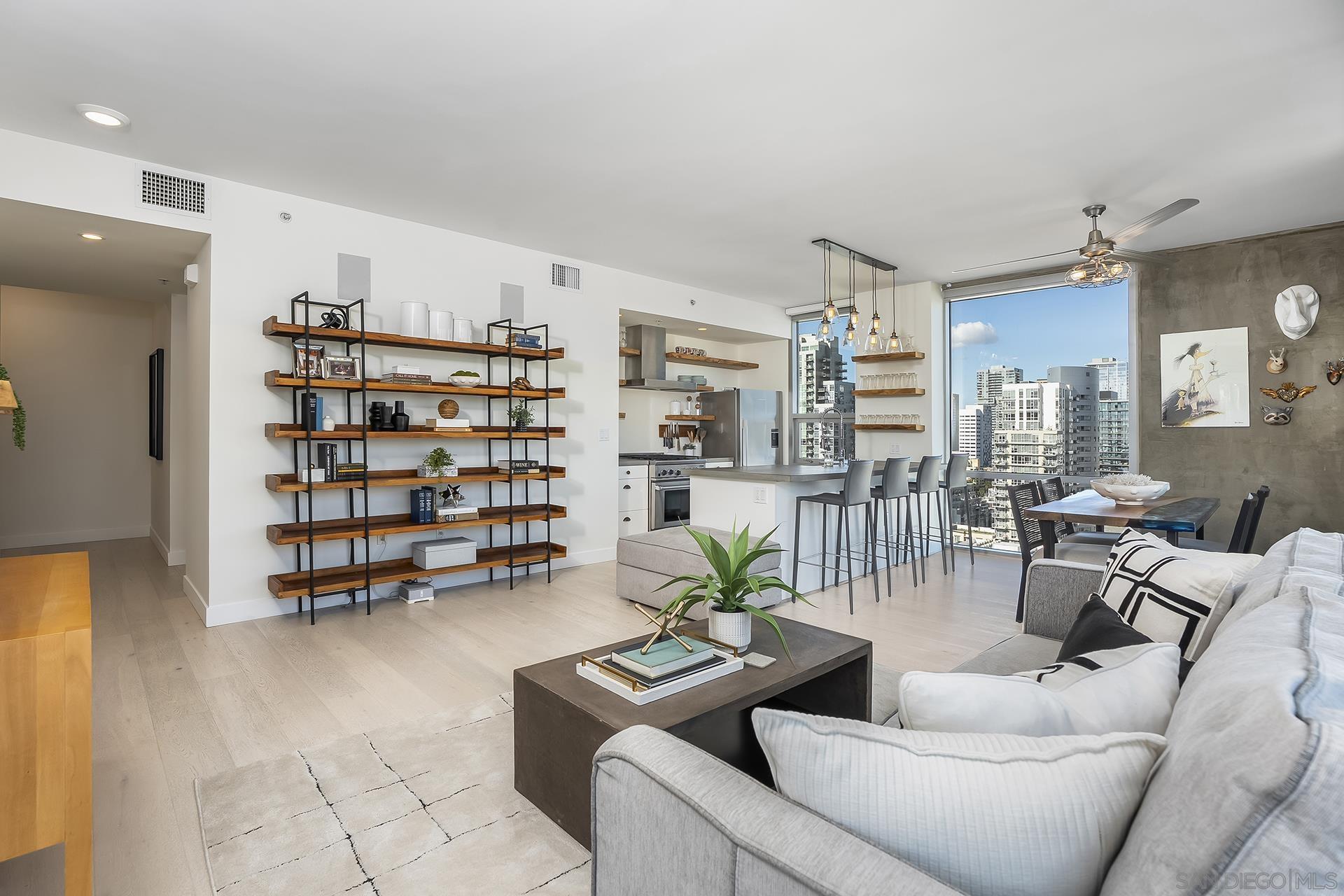 Detail Gallery Image 6 of 75 For 321  10th Ave  #2101,  San Diego,  CA 92101 - 2 Beds | 2 Baths