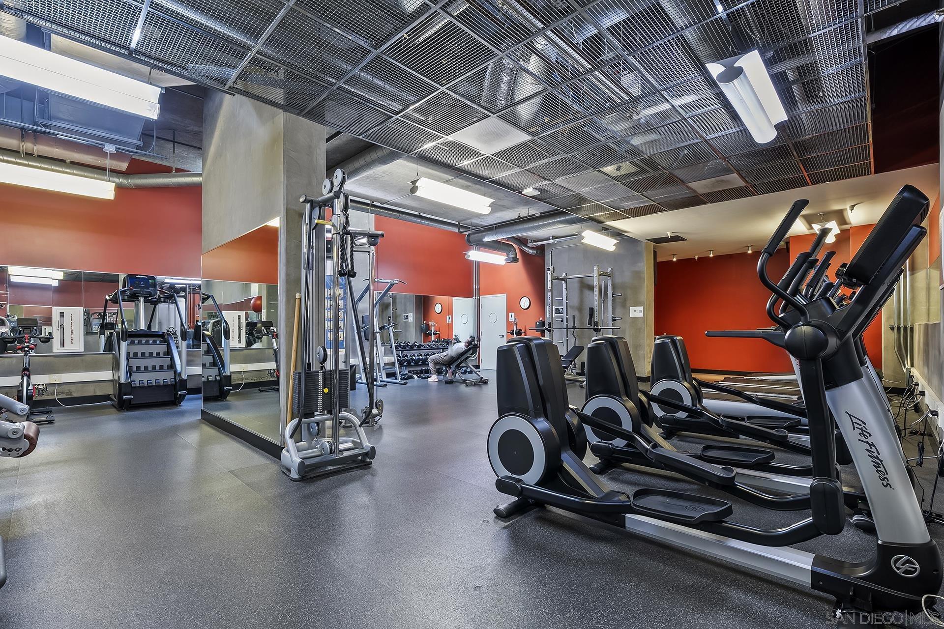 Detail Gallery Image 60 of 75 For 321  10th Ave  #2101,  San Diego,  CA 92101 - 2 Beds | 2 Baths