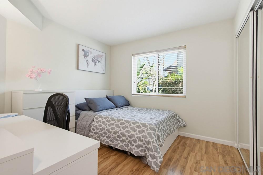 Detail Gallery Image 14 of 39 For 1953  Wellington Lane  #5,  Vista,  CA 92081 - 2 Beds | 1/1 Baths