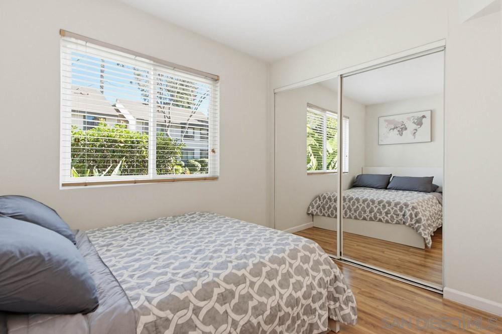 Detail Gallery Image 15 of 39 For 1953  Wellington Lane  #5,  Vista,  CA 92081 - 2 Beds | 1/1 Baths