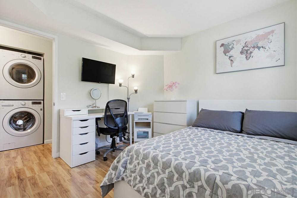 Detail Gallery Image 16 of 39 For 1953  Wellington Lane  #5,  Vista,  CA 92081 - 2 Beds | 1/1 Baths