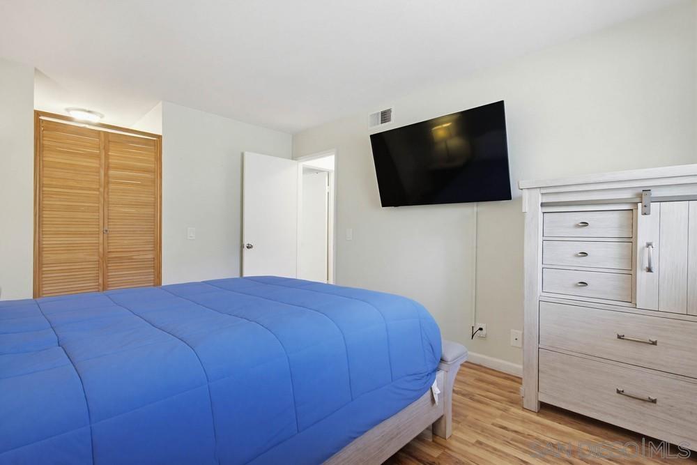 Detail Gallery Image 19 of 39 For 1953  Wellington Lane  #5,  Vista,  CA 92081 - 2 Beds | 1/1 Baths