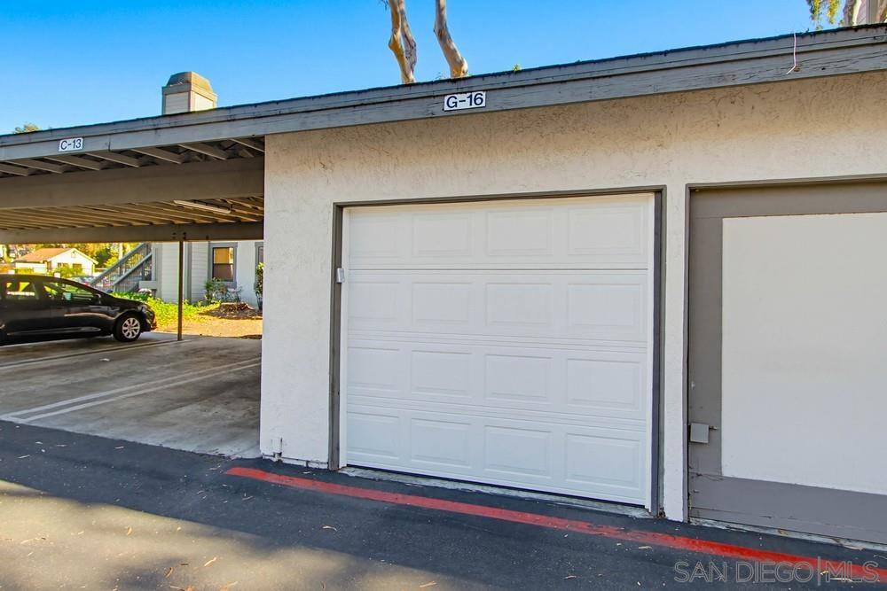 Detail Gallery Image 30 of 39 For 1953  Wellington Lane  #5,  Vista,  CA 92081 - 2 Beds | 1/1 Baths