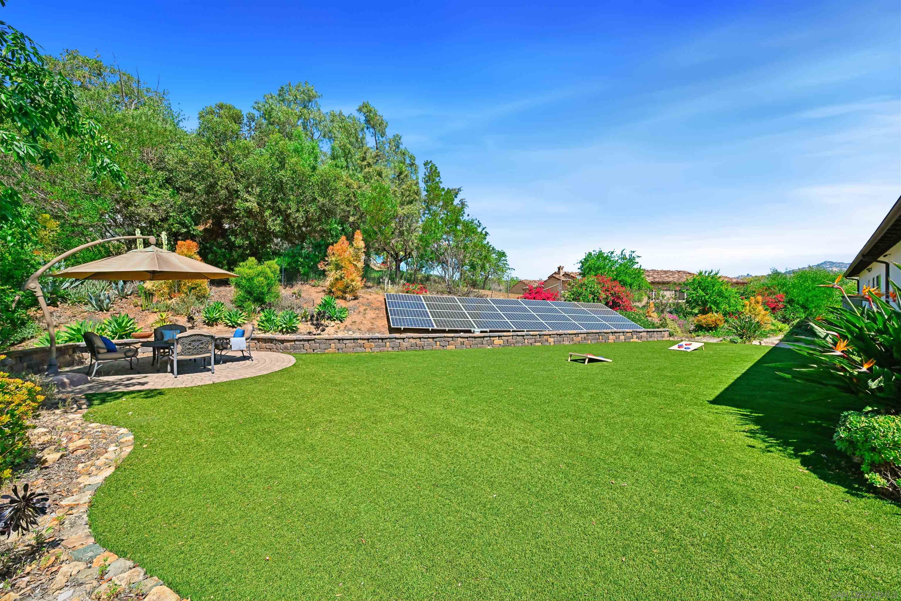 Detail Gallery Image 33 of 42 For 17660  Saint Andrews, Poway,  CA 92064 - 4 Beds | 3/1 Baths