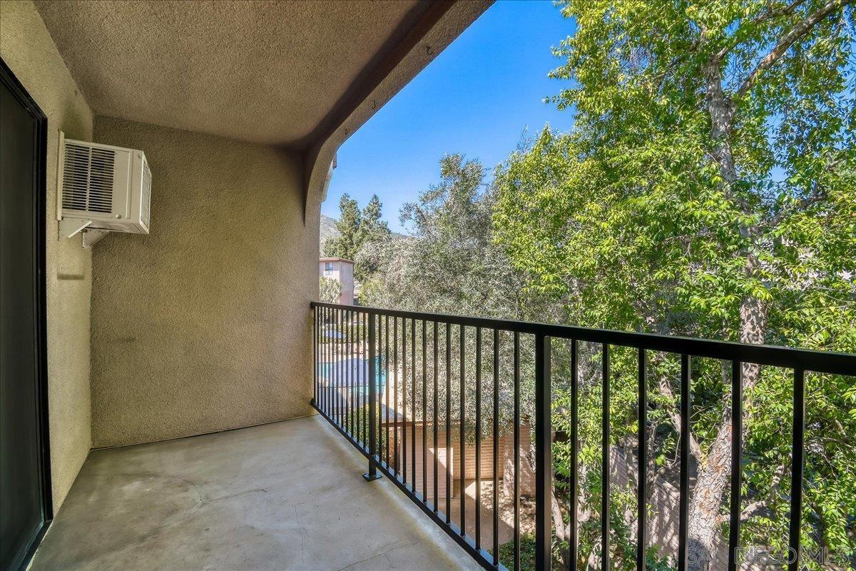 Detail Gallery Image 18 of 37 For 7835  Cowles Mountain Ct  #B38,  San Diego,  CA 92119 - 2 Beds | 2 Baths