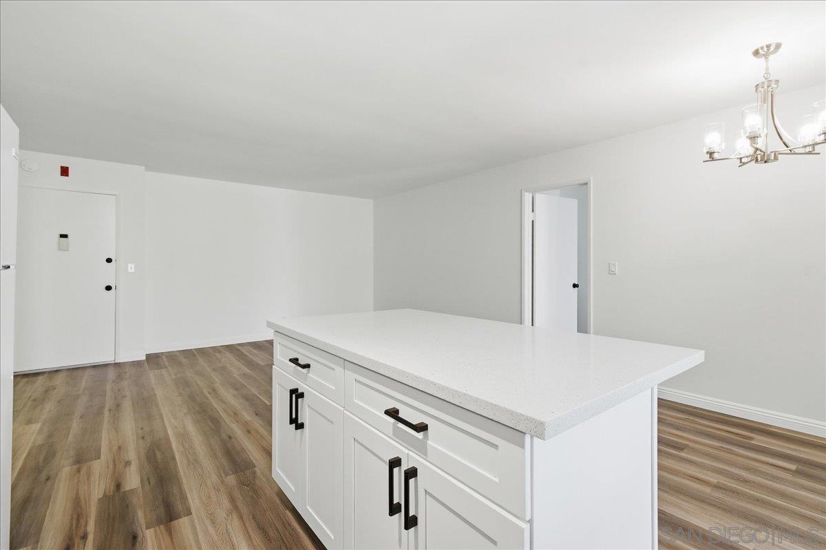 Detail Gallery Image 8 of 37 For 7835  Cowles Mountain Ct  #B38,  San Diego,  CA 92119 - 2 Beds | 2 Baths