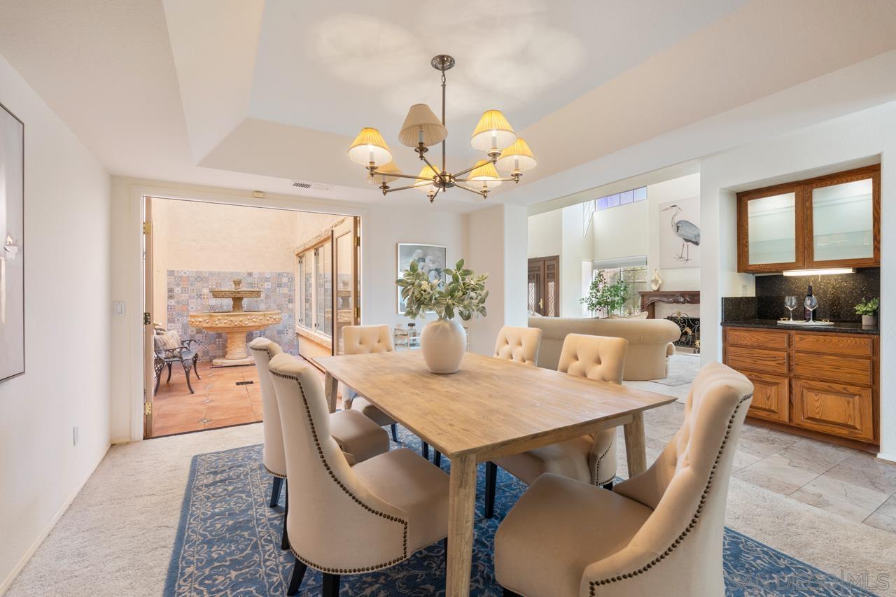 Detail Gallery Image 13 of 53 For 12135  Caminito Corriente, San Diego,  CA 92128 - 4 Beds | 3 Baths