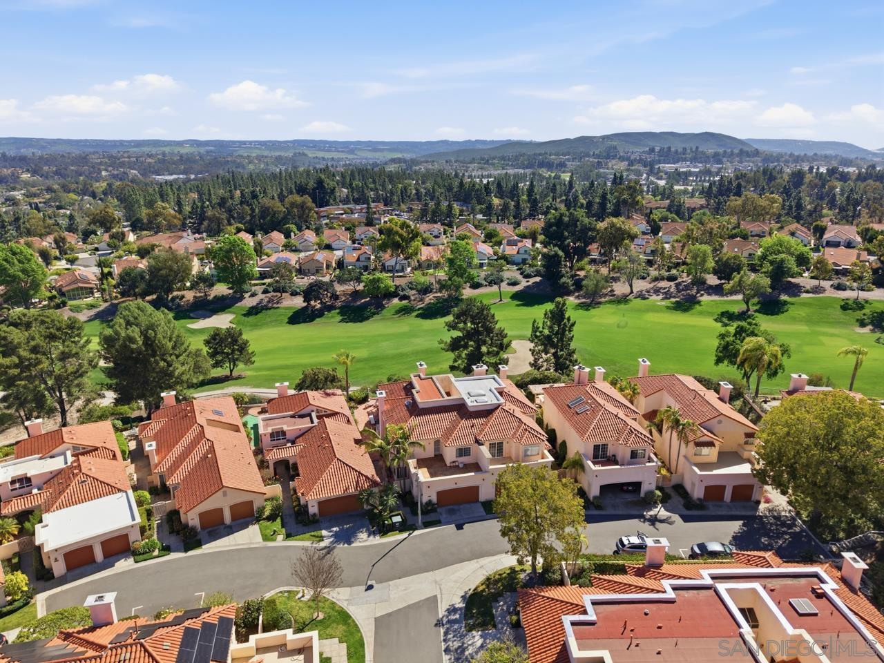 Detail Gallery Image 40 of 53 For 12135  Caminito Corriente, San Diego,  CA 92128 - 4 Beds | 3 Baths