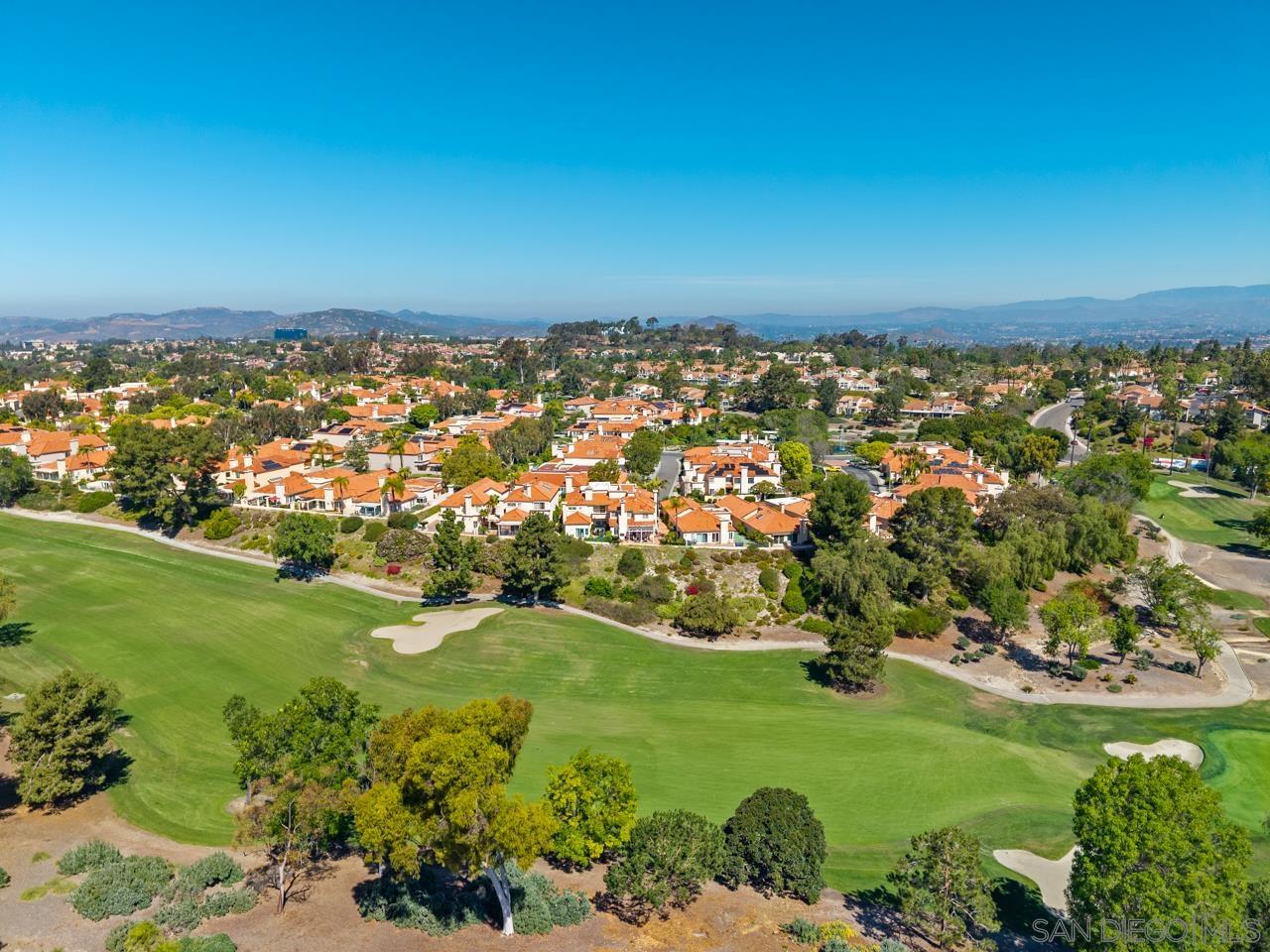 Detail Gallery Image 42 of 53 For 12135  Caminito Corriente, San Diego,  CA 92128 - 4 Beds | 3 Baths